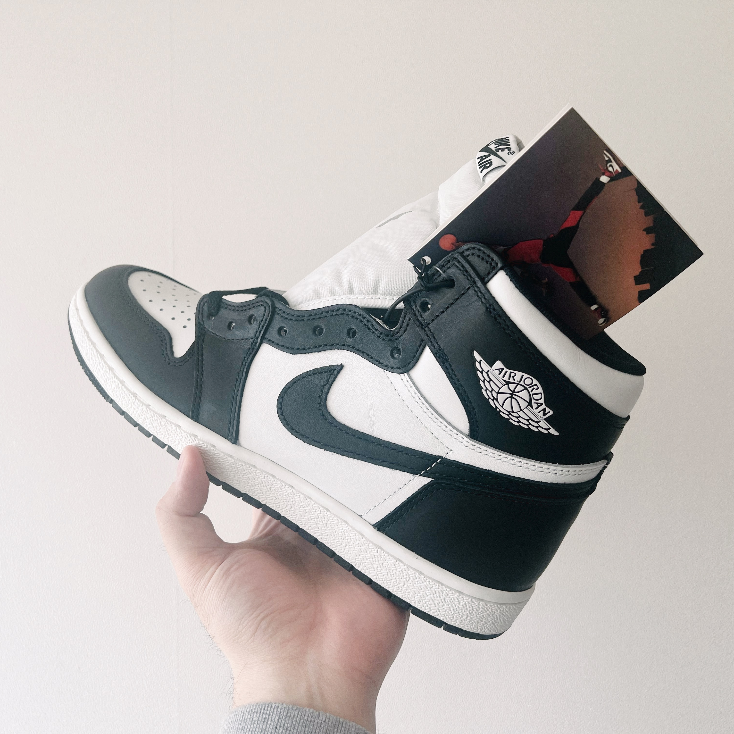 Jordan 1 High 85 Black White 착용 스타일