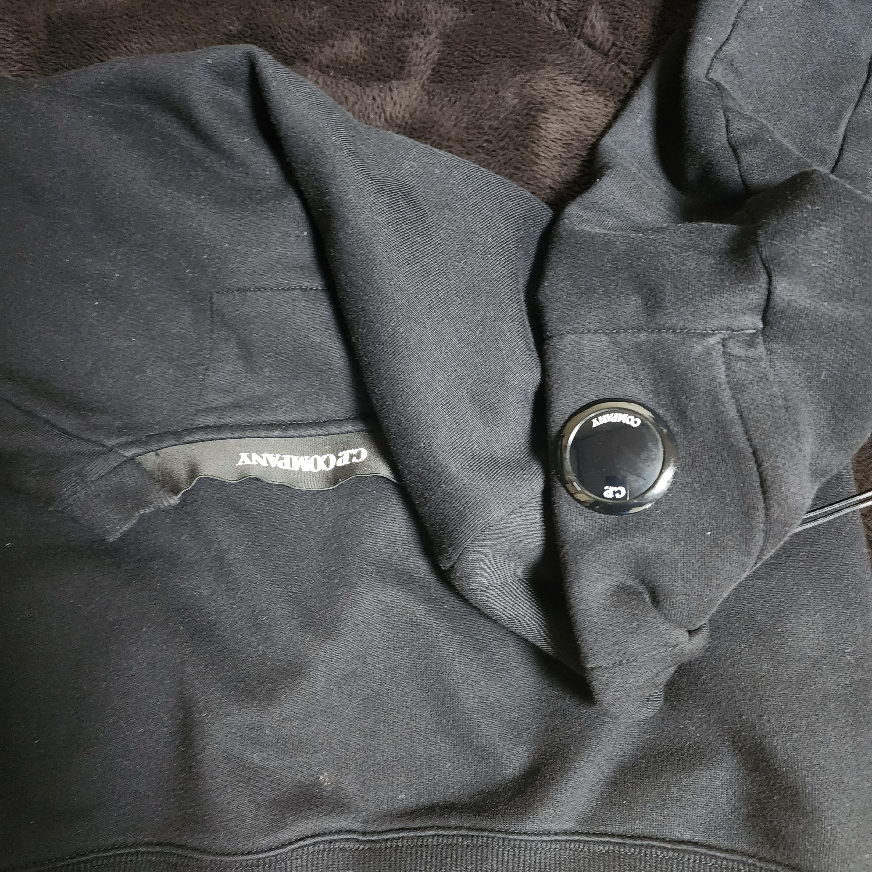 C.P. Company Diagonal Raised Fleece Sweatshirt Black - 21FW 착용 스타일 - 2