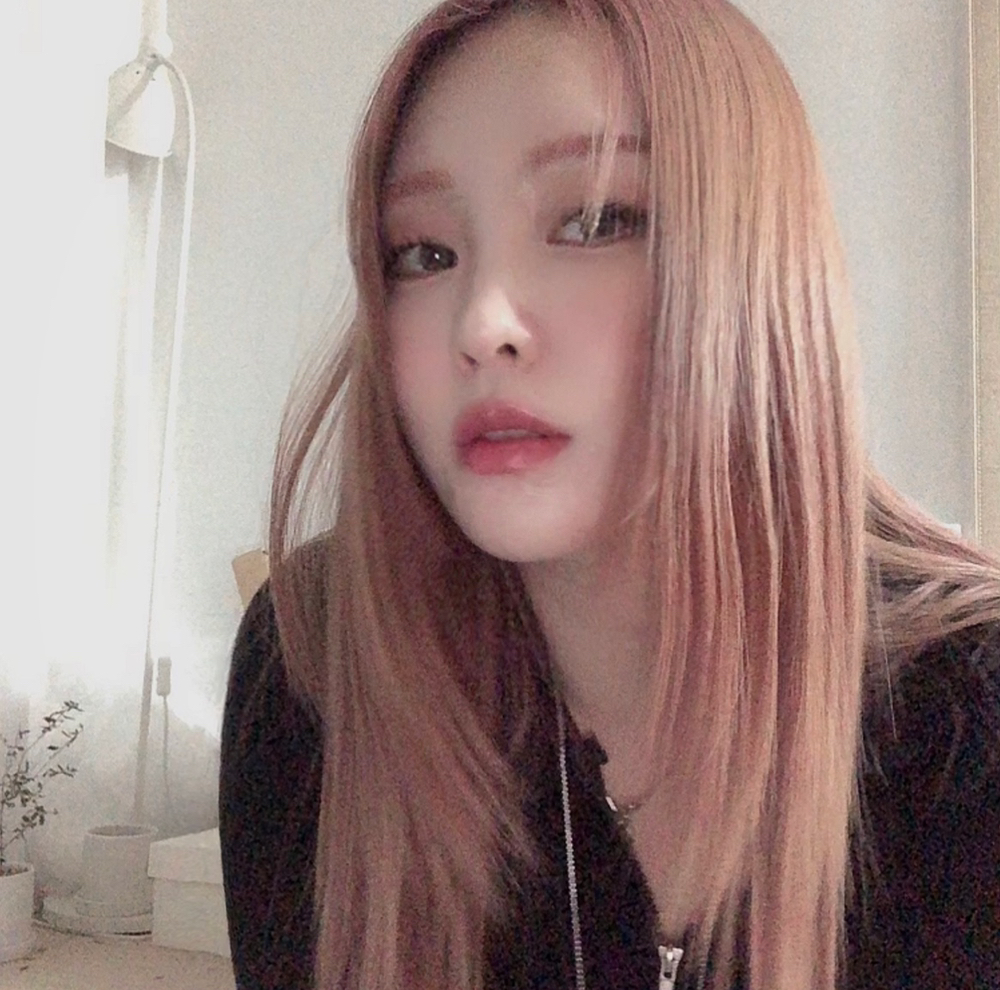 KREAM 프로필 이미지