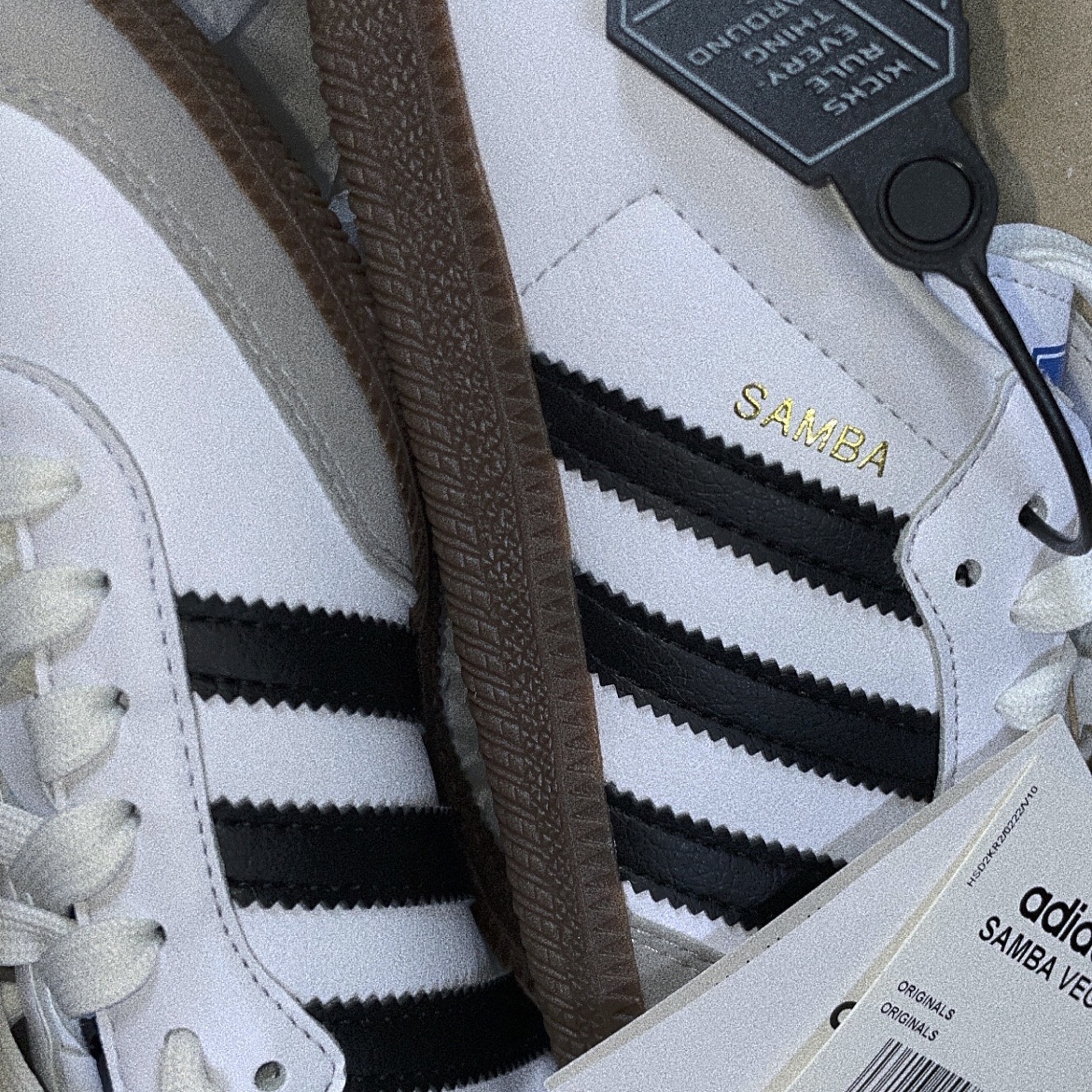 Adidas Samba Vegan White Black 착용 스타일 - 1