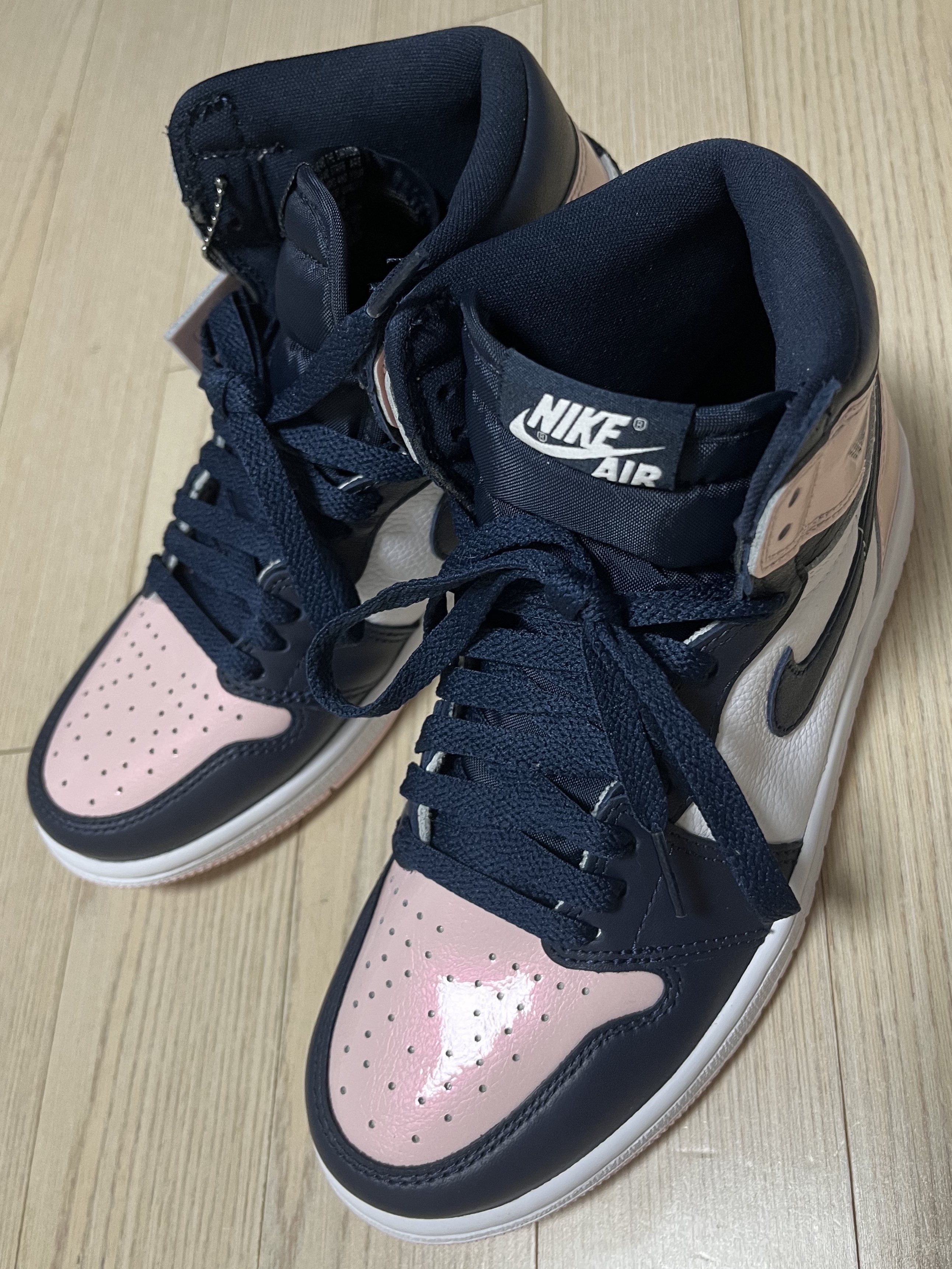 (W) Jordan 1 Retro High OG Atmosphere 착용 스타일