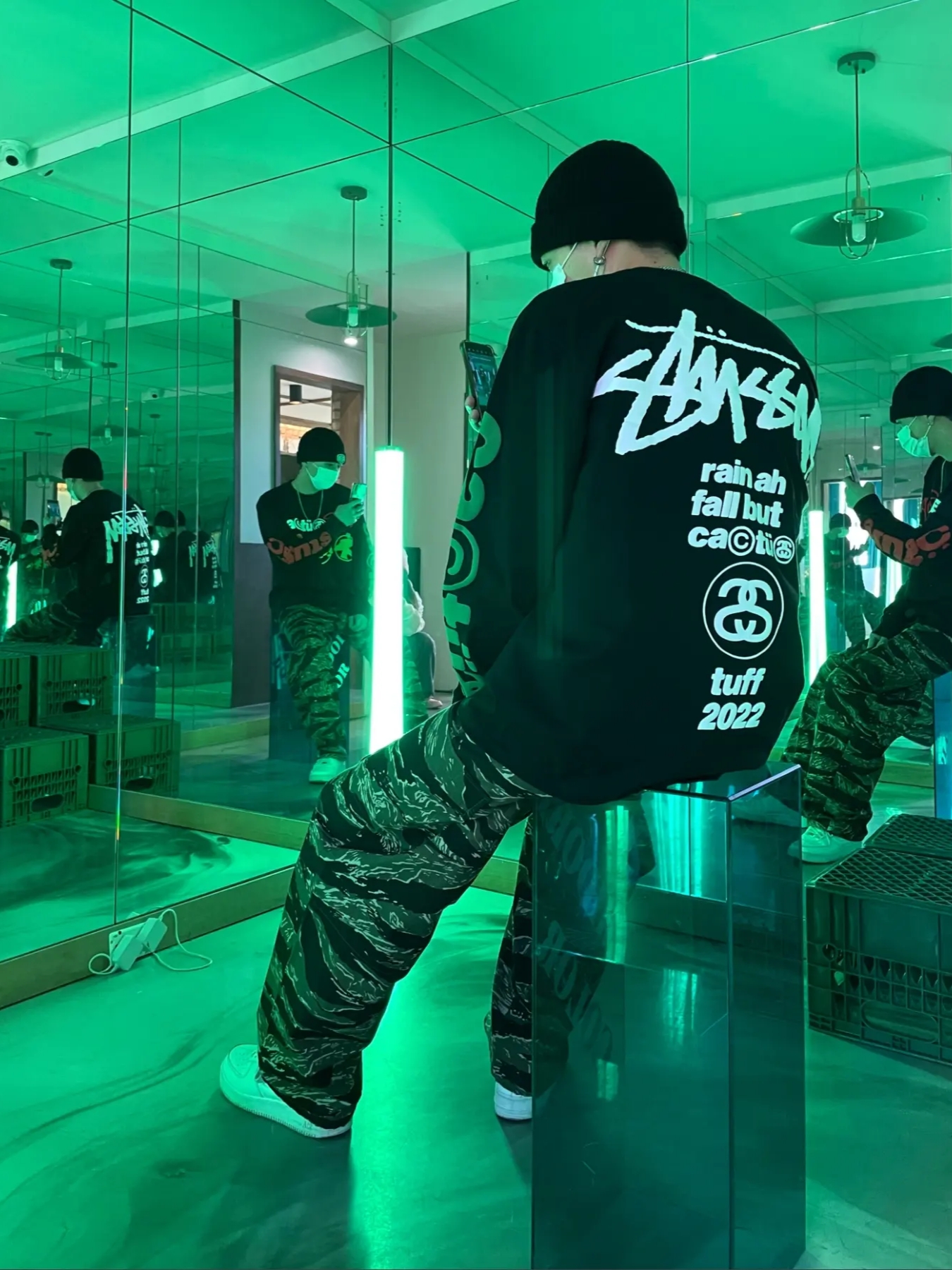 Stussy x Cactus Plant Flea Market Sport LS T-Shirt Black, Nike Air Force 1 '07 Low White 착용 스타일 - 3