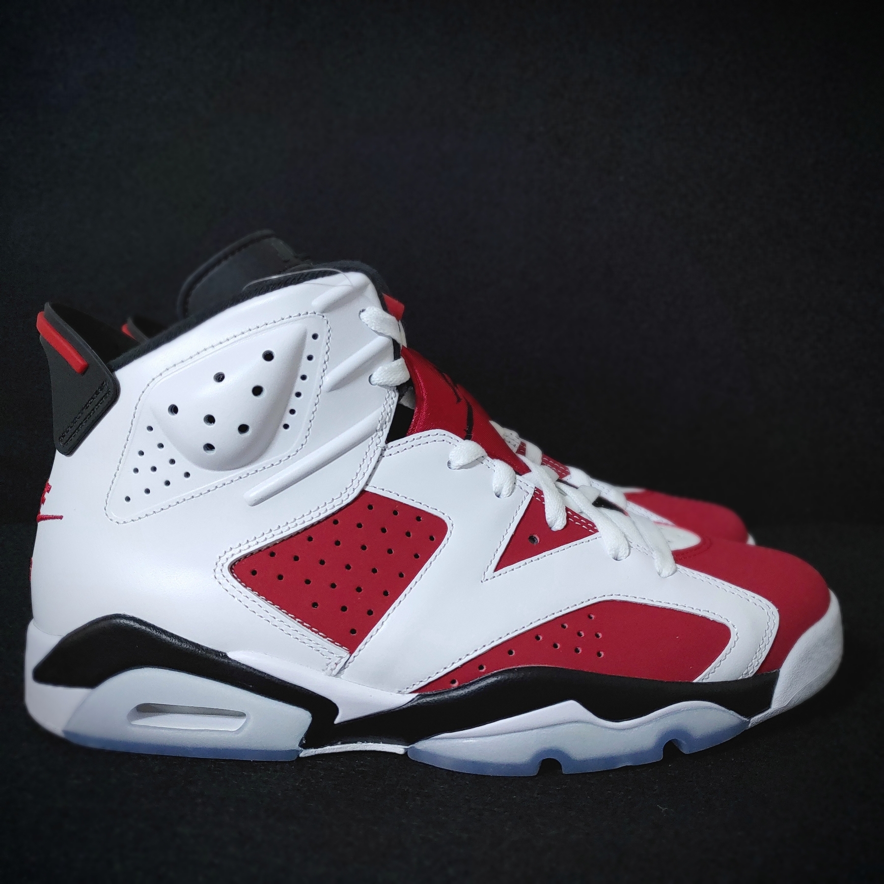 Jordan 6 Retro Carmine 2021 착용 스타일 - 4