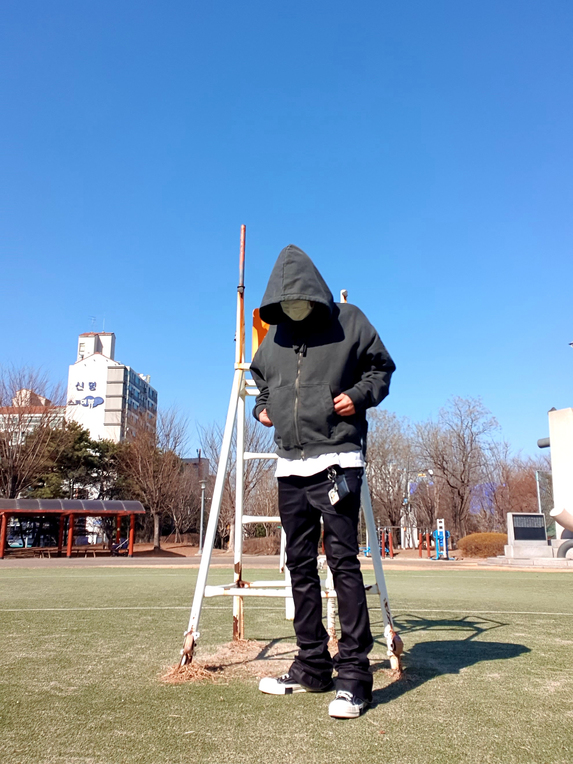 Converse x Drkshdw Drkstr Chuck 70 High Black 착용 스타일 - 3