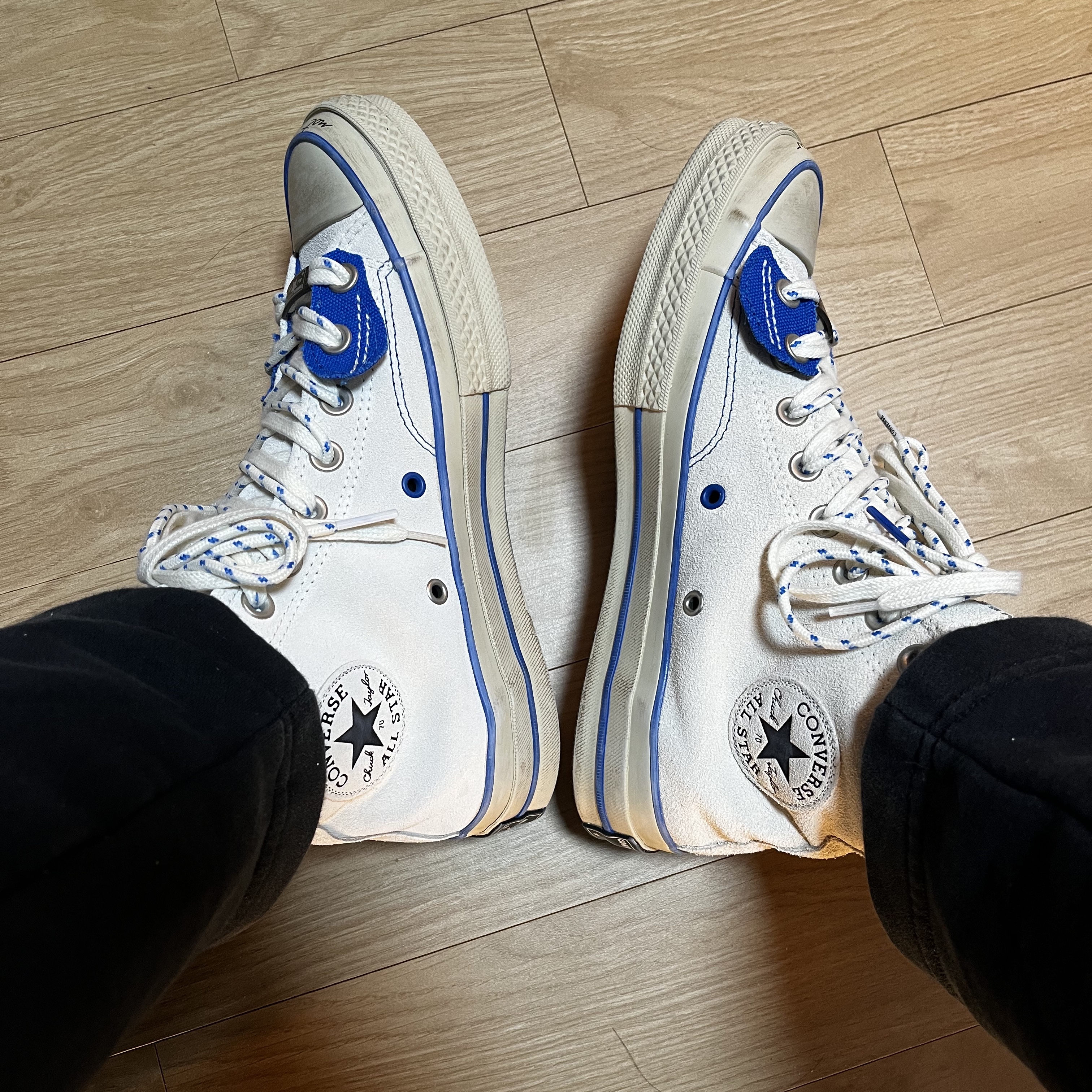 Converse x Ader Error Chuck 70 High White 착용 스타일 - 3