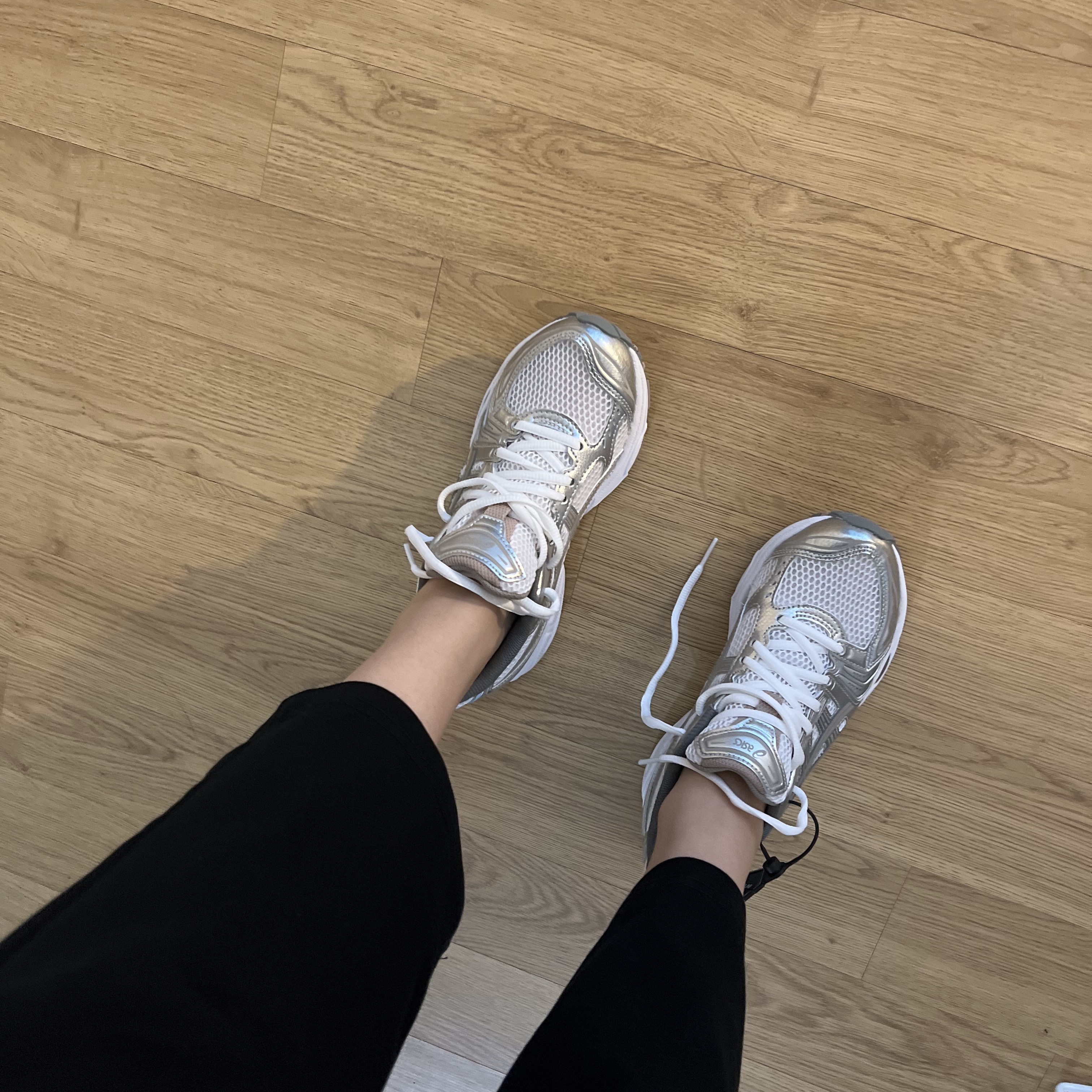 (W) Asics Gel-Kayano 14 White Moonrock 착용 스타일