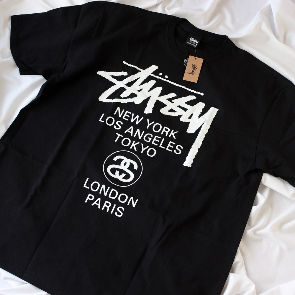 Stussy World Tour T-Shirt Black 착용 스타일 - 1