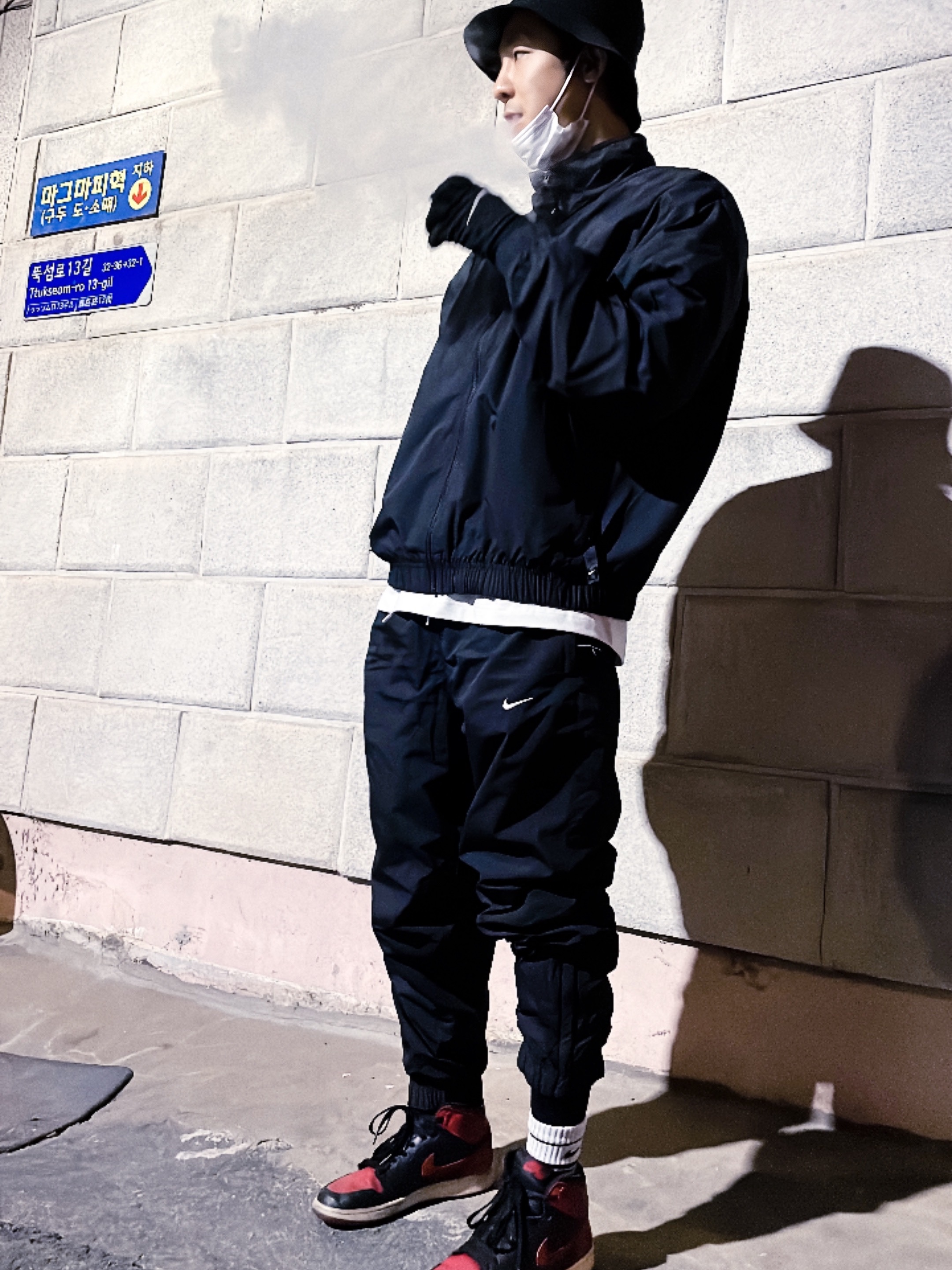 Nike NRG Solo Swoosh Woven Track Pants Black White - Asia, Nike NRG Solo Swoosh Woven Track Jacket Black - Asia 착용 스타일
