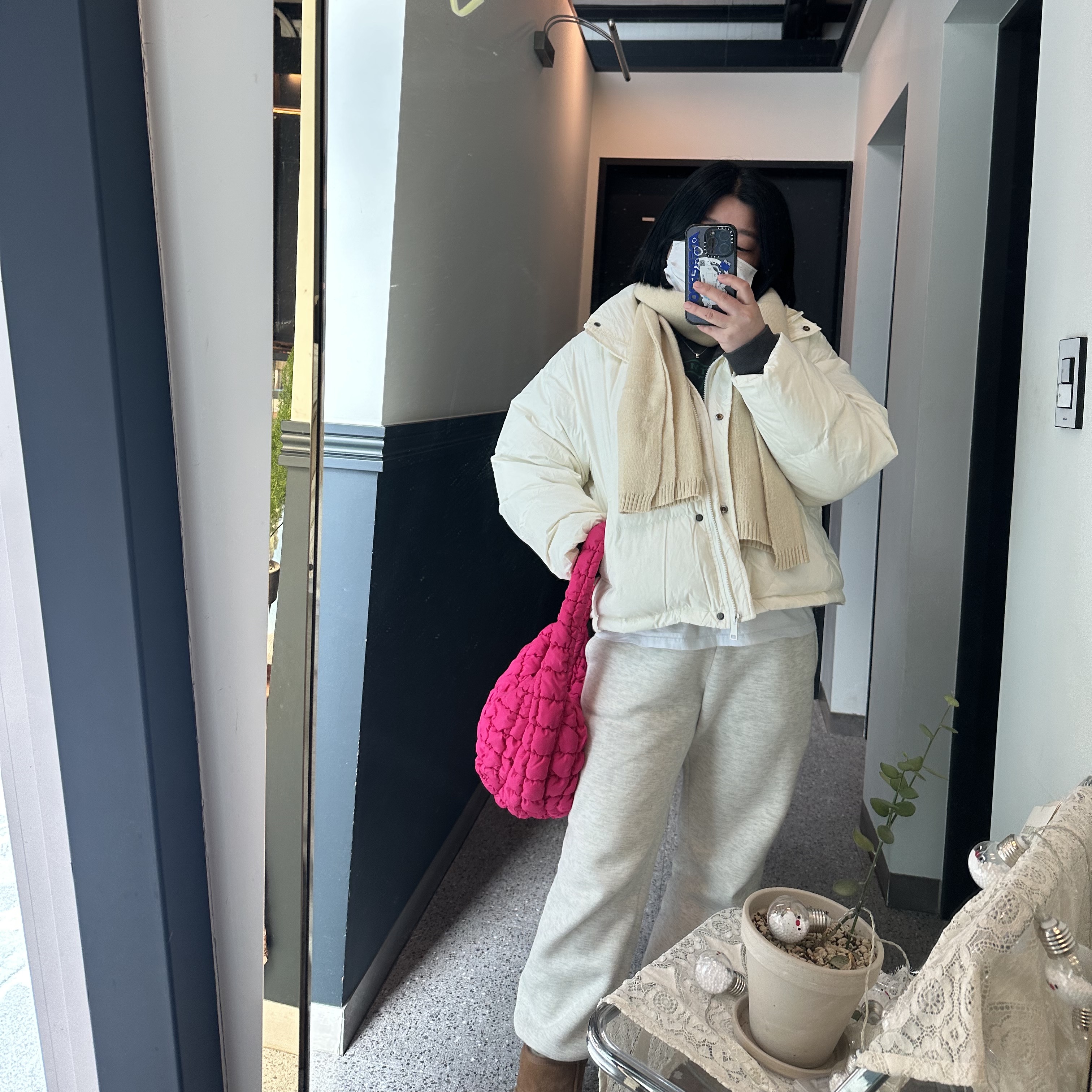 COS Quilted Mini Bag Pink, Casetify x Ader Error iPhone Sticker Magsafe Case Clear 착용 스타일