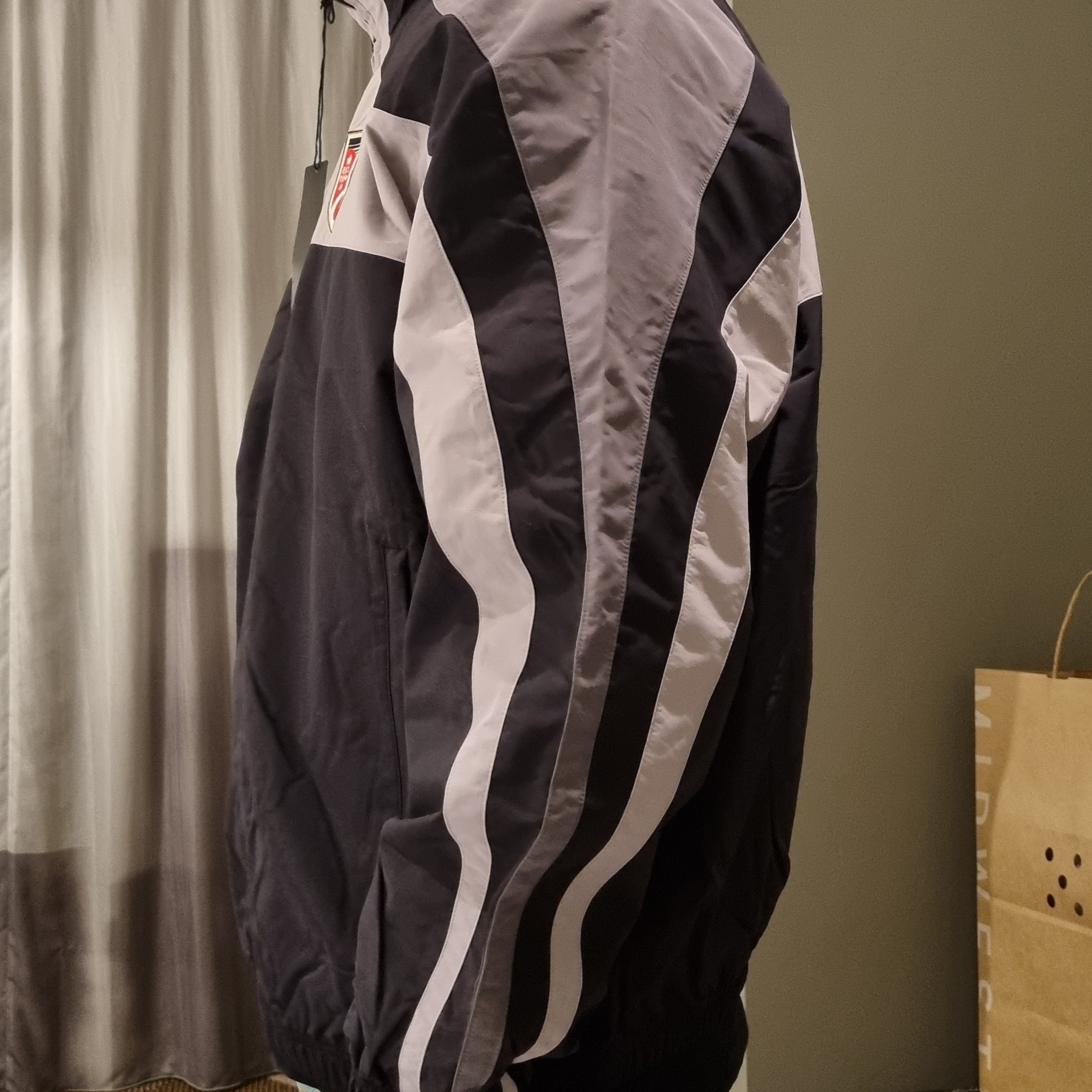 Supreme x Umbro Track Jacket Black - 23SS 착용 스타일 - 2