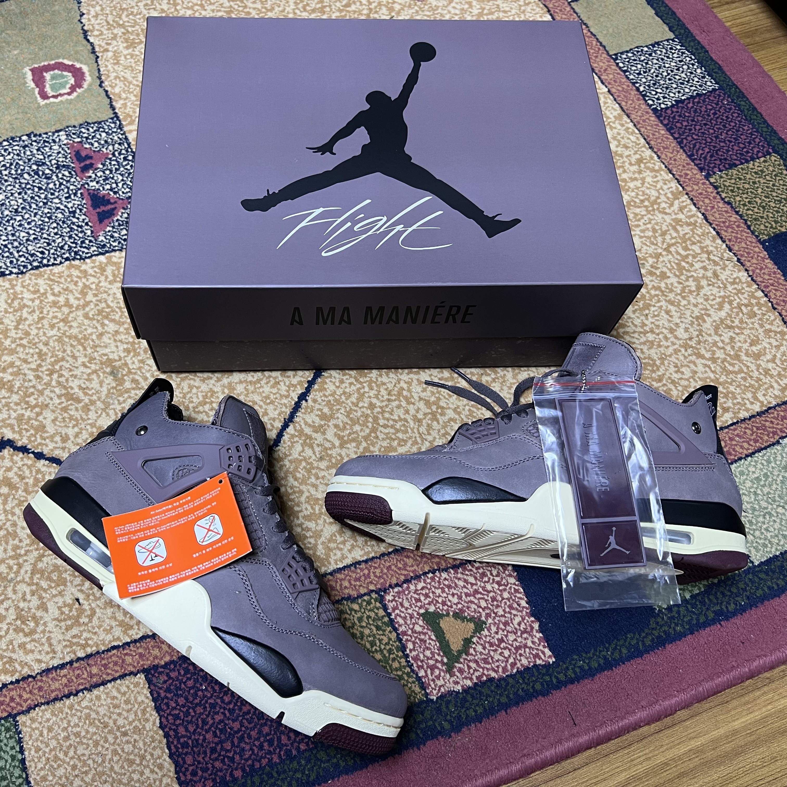Jordan 4 x A Ma Maniere Retro Violet Ore 착용 스타일 - 1