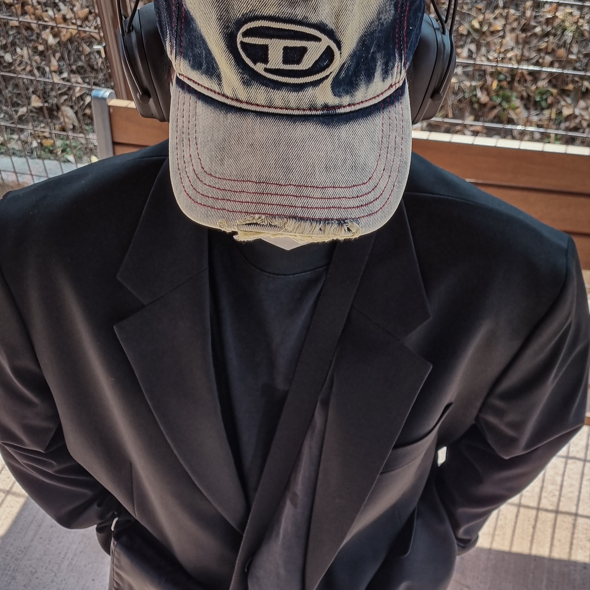 Diesel C-Seymon Treated Denim Baseball Cap Blue White, Marshall Major IV Brown (Korean Ver.) 착용 스타일 - 1