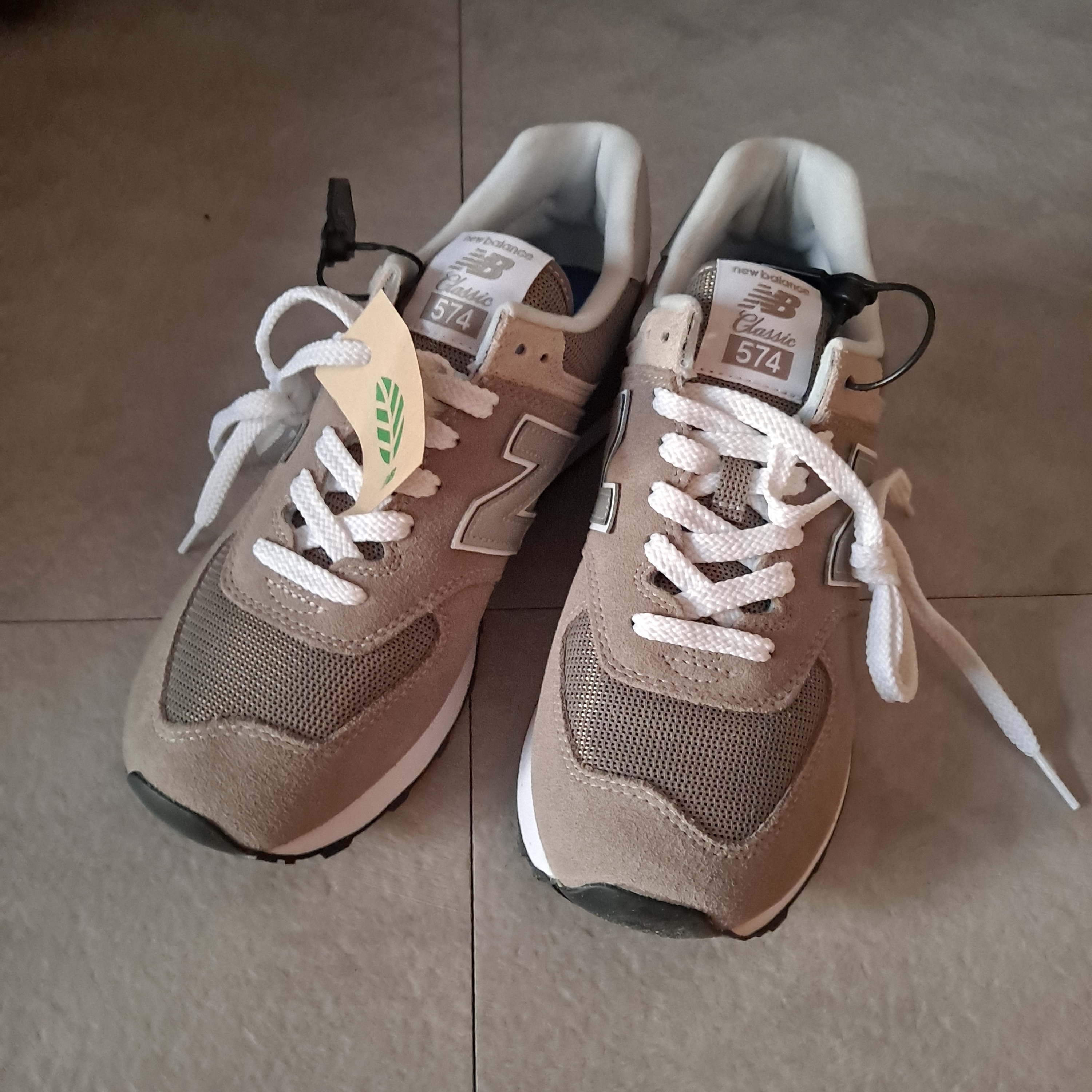 New Balance 574 Worn By Anyone Grey - D Standard 착용 스타일