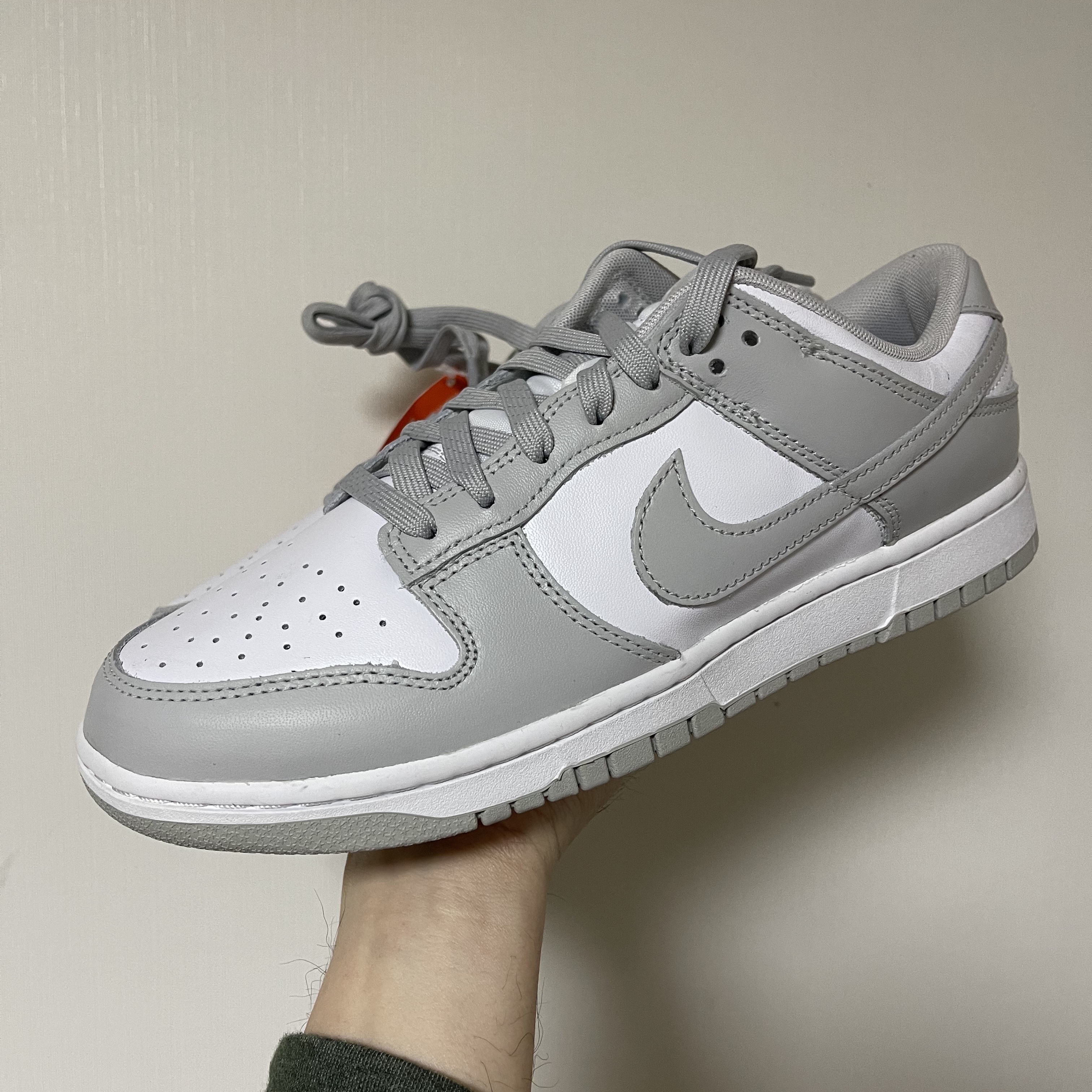 Nike Dunk Low Retro Grey Fog 착용 스타일 - 4