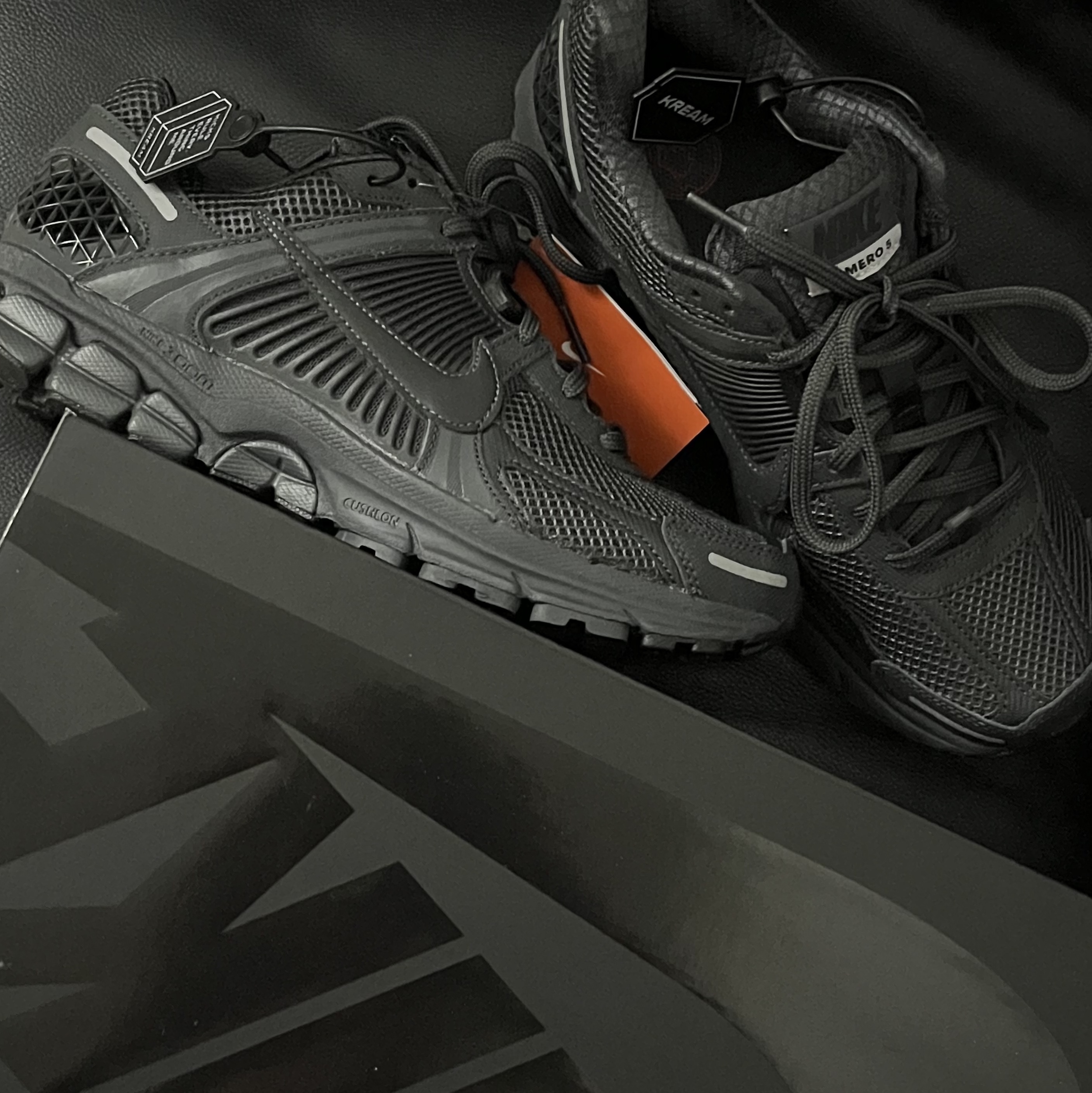 Nike Zoom Vomero 5 SP Anthracite 2023 착용 스타일
