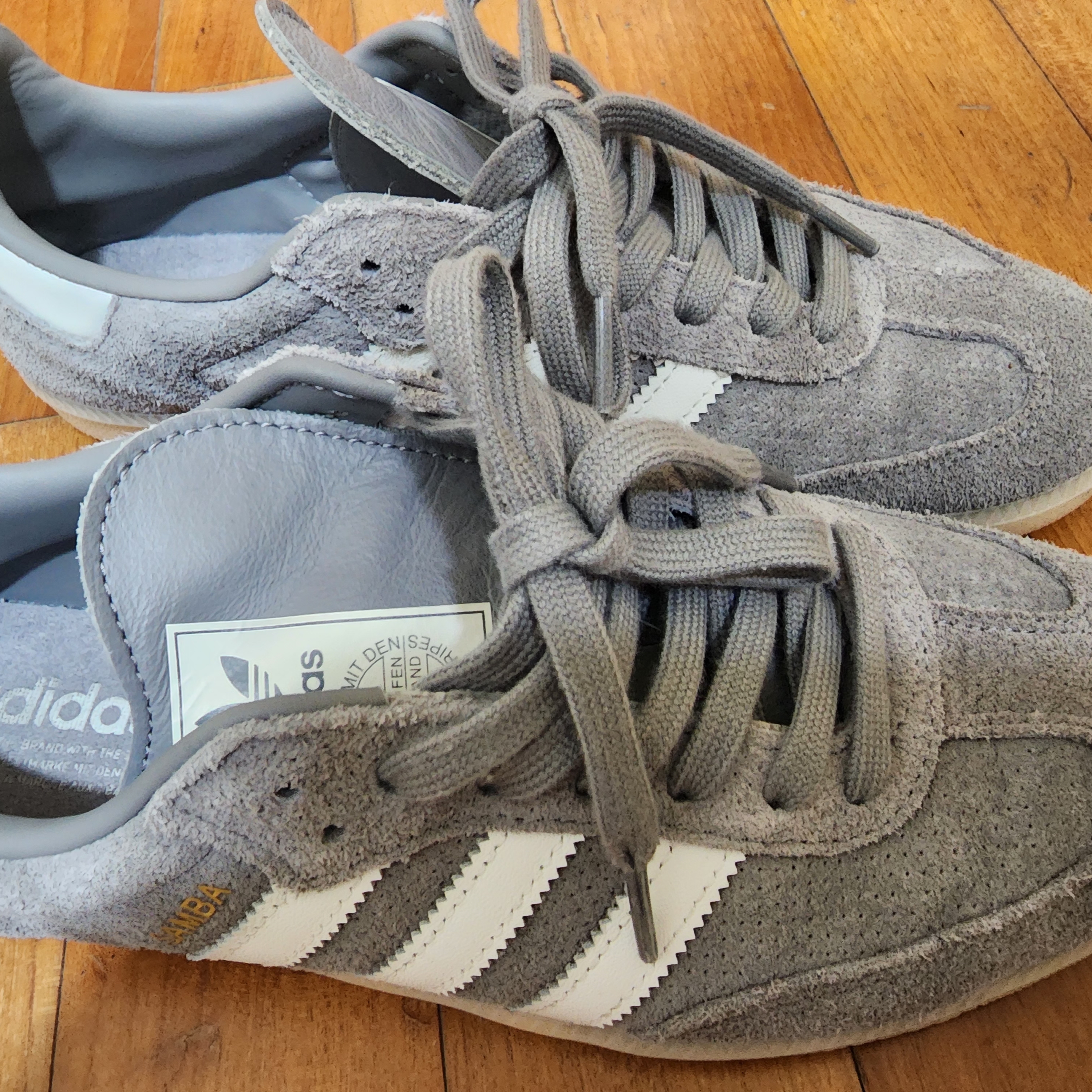 Adidas Samba OG Grey Three 착용 스타일