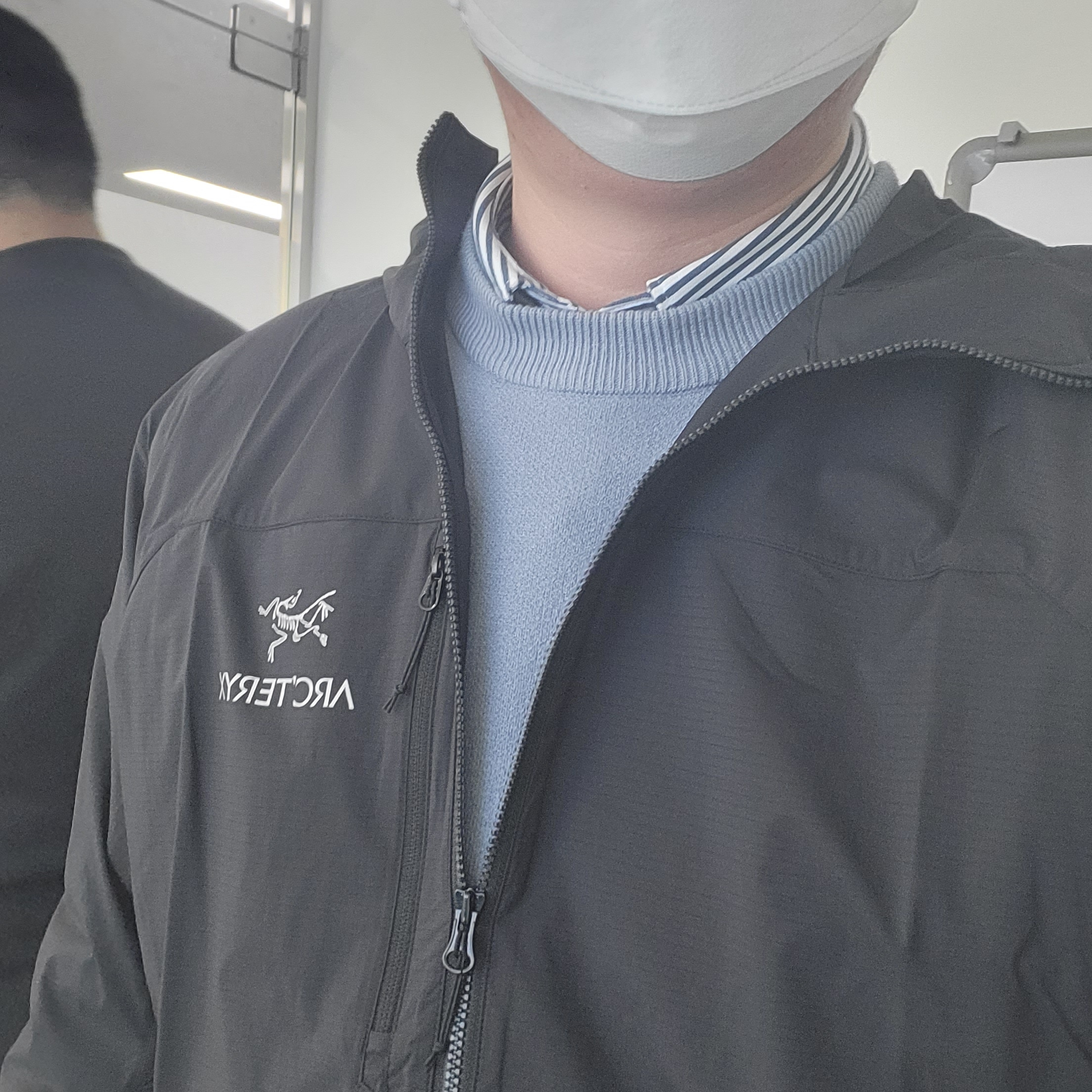 Arc'teryx Squamish Hoody Black 착용 스타일