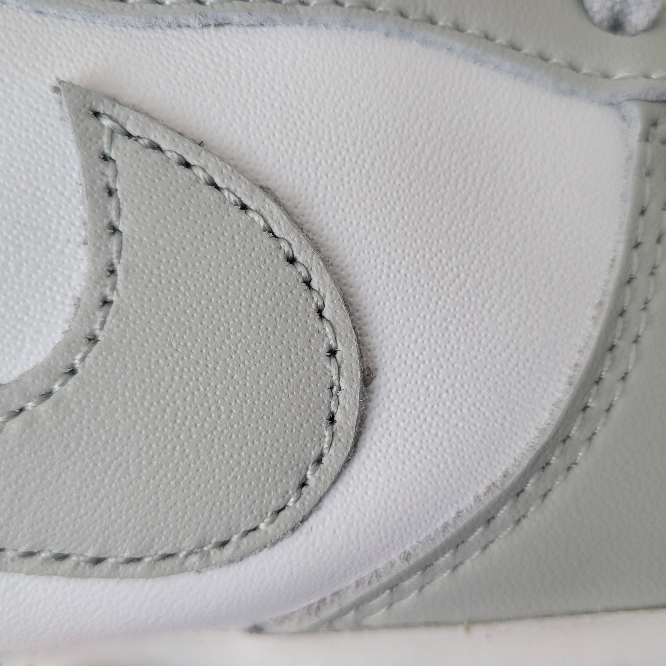 Nike Dunk Low Retro Grey Fog 착용 스타일 - 1