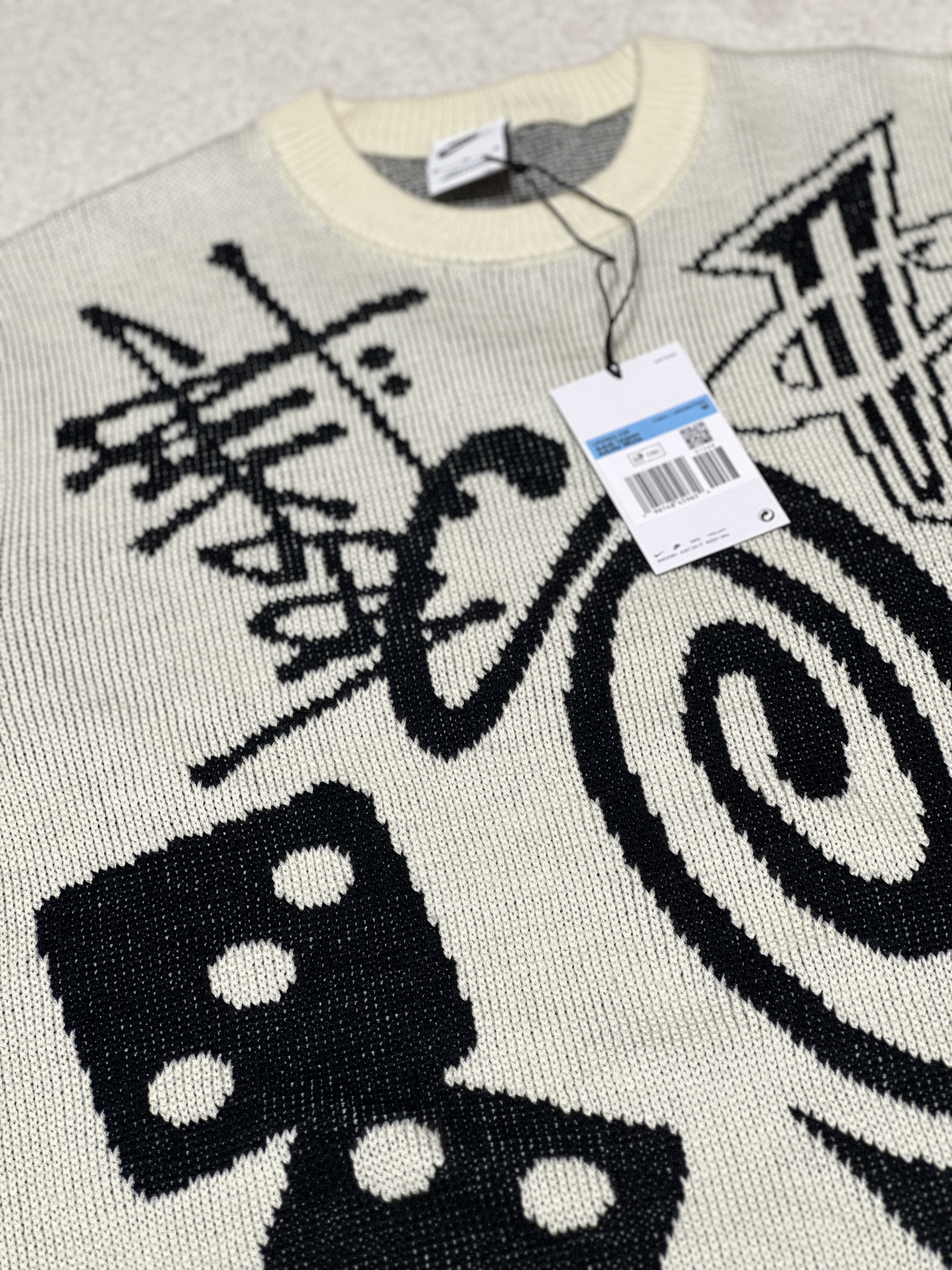 Nike x Stussy NRG LS Knit Sweater Fossil (DR2893-238) 착용 스타일 - 2