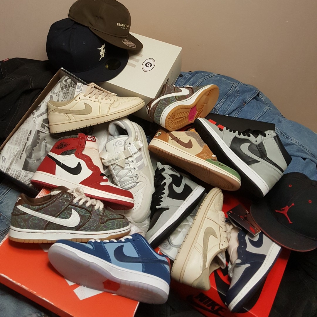 Jordan 1 Retro High OG Chicago 2022, (W) Jordan 1 Low OG Neutral Grey 착용 스타일 - 2