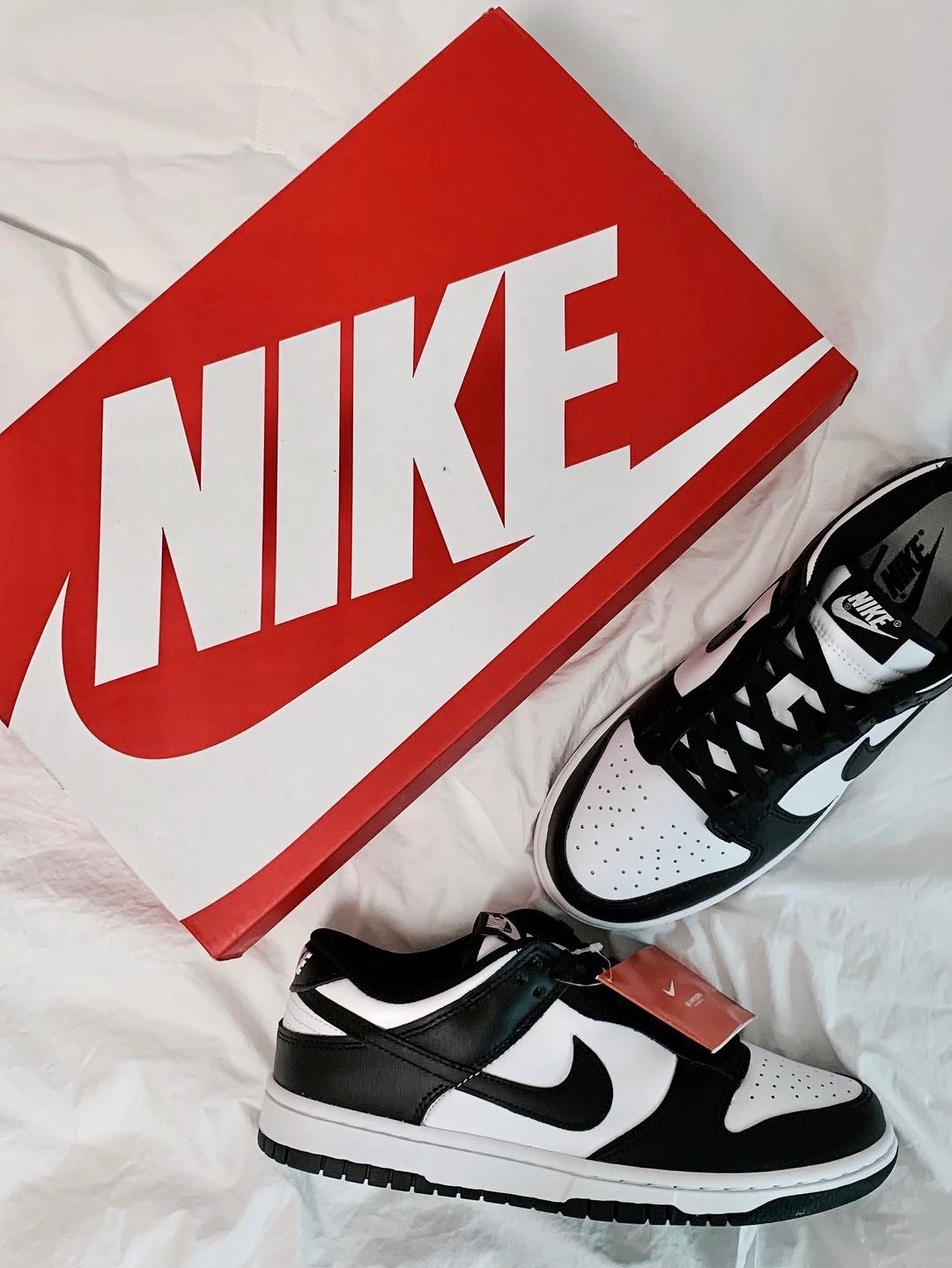 (W) Nike Dunk Low Black, Nike Dunk Low Retro University Blue 착용 스타일 - 5