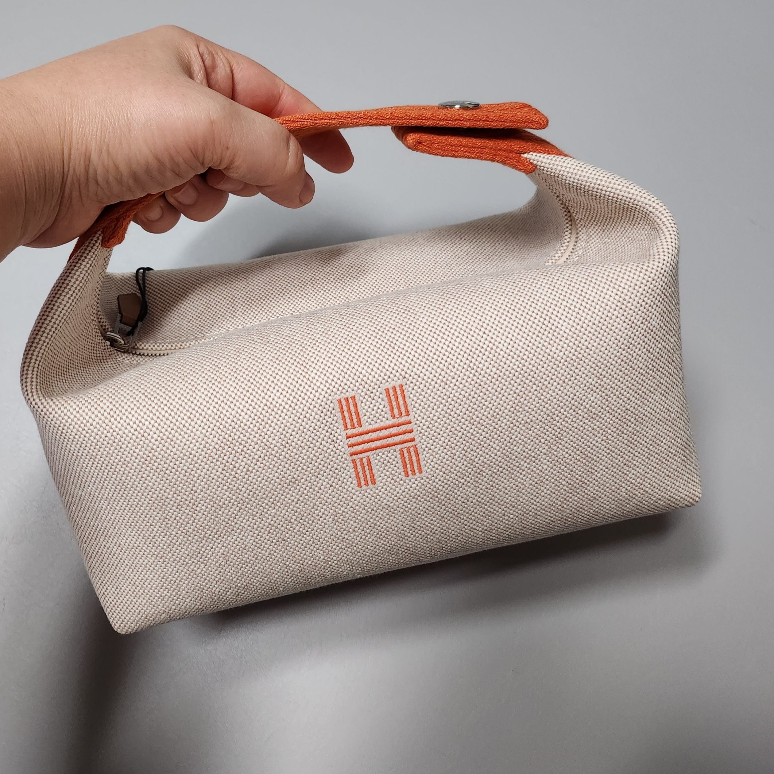 Hermes Small Bride-A-Brac Case Canvas & Beige Orange 착용 스타일