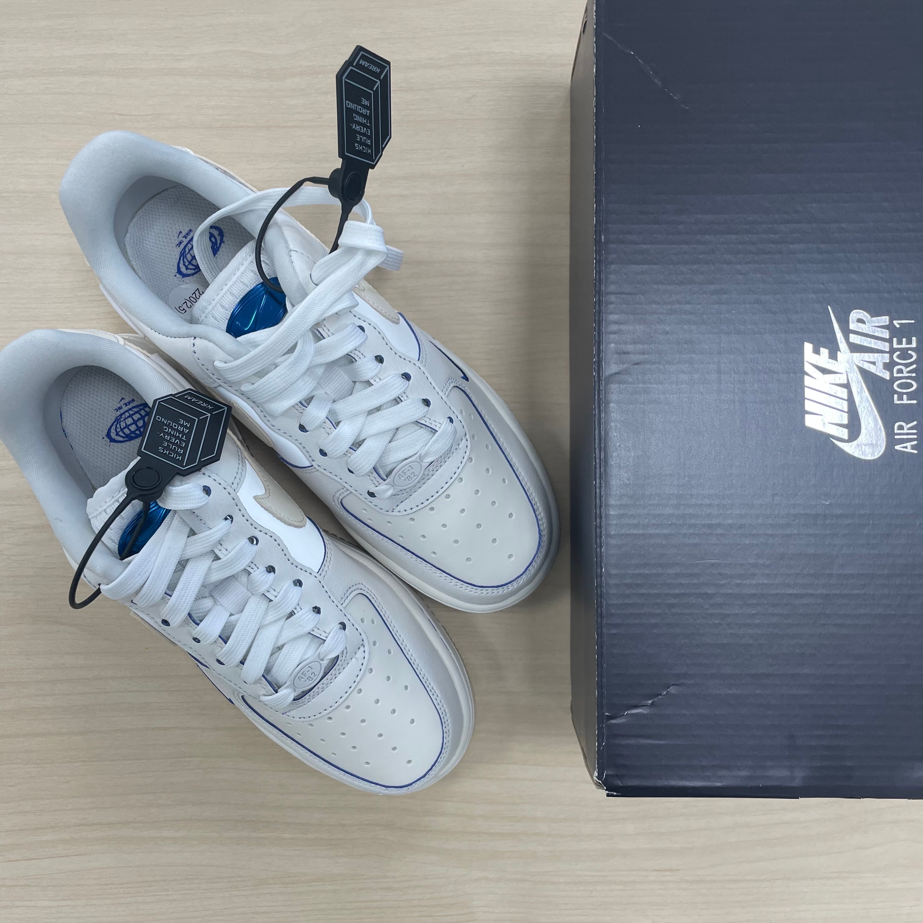 (W) Nike Air Force 1 '07 LX Game Royal Sail 착용 스타일 - 2