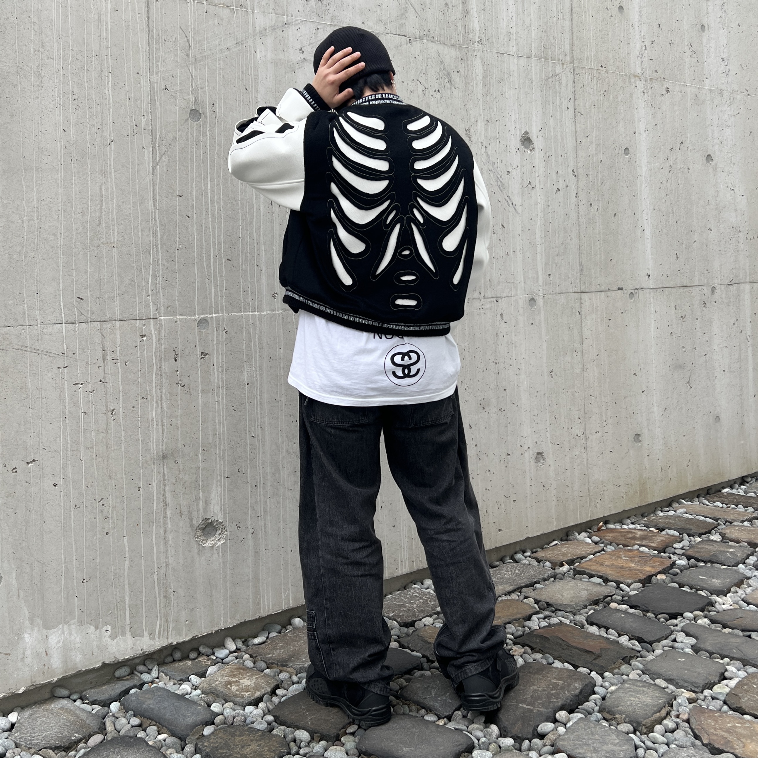 Kiko Kostadinov Harkman Shoes Oil Black, Stussy x Takahiromiyashita The Soloist 40 WT T-Shirt 착용 스타일 - 4