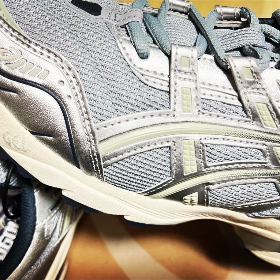 Asics Gel-1090 Piedmont Grey 착용 스타일