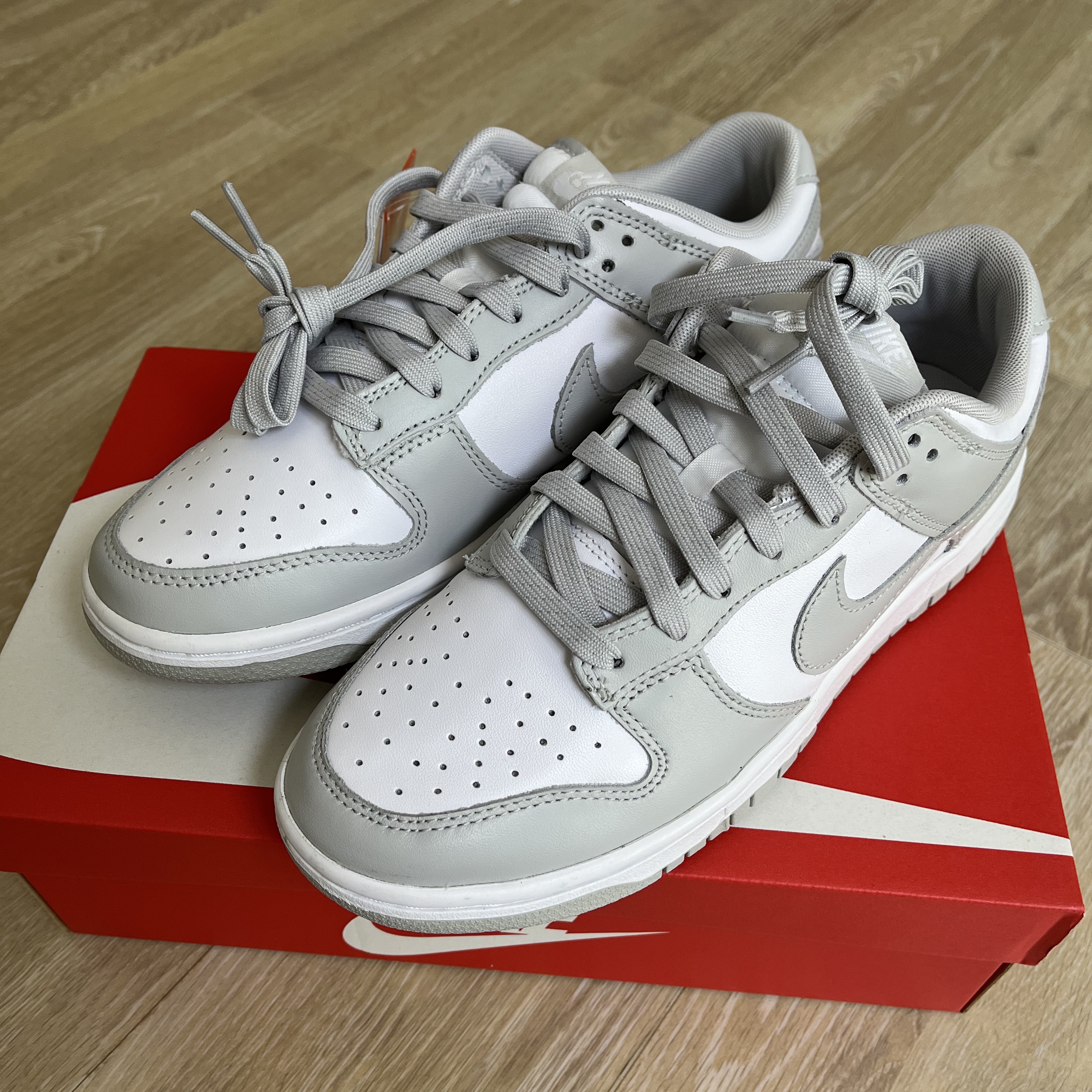 Nike Dunk Low Retro Grey Fog 착용 스타일 - 1