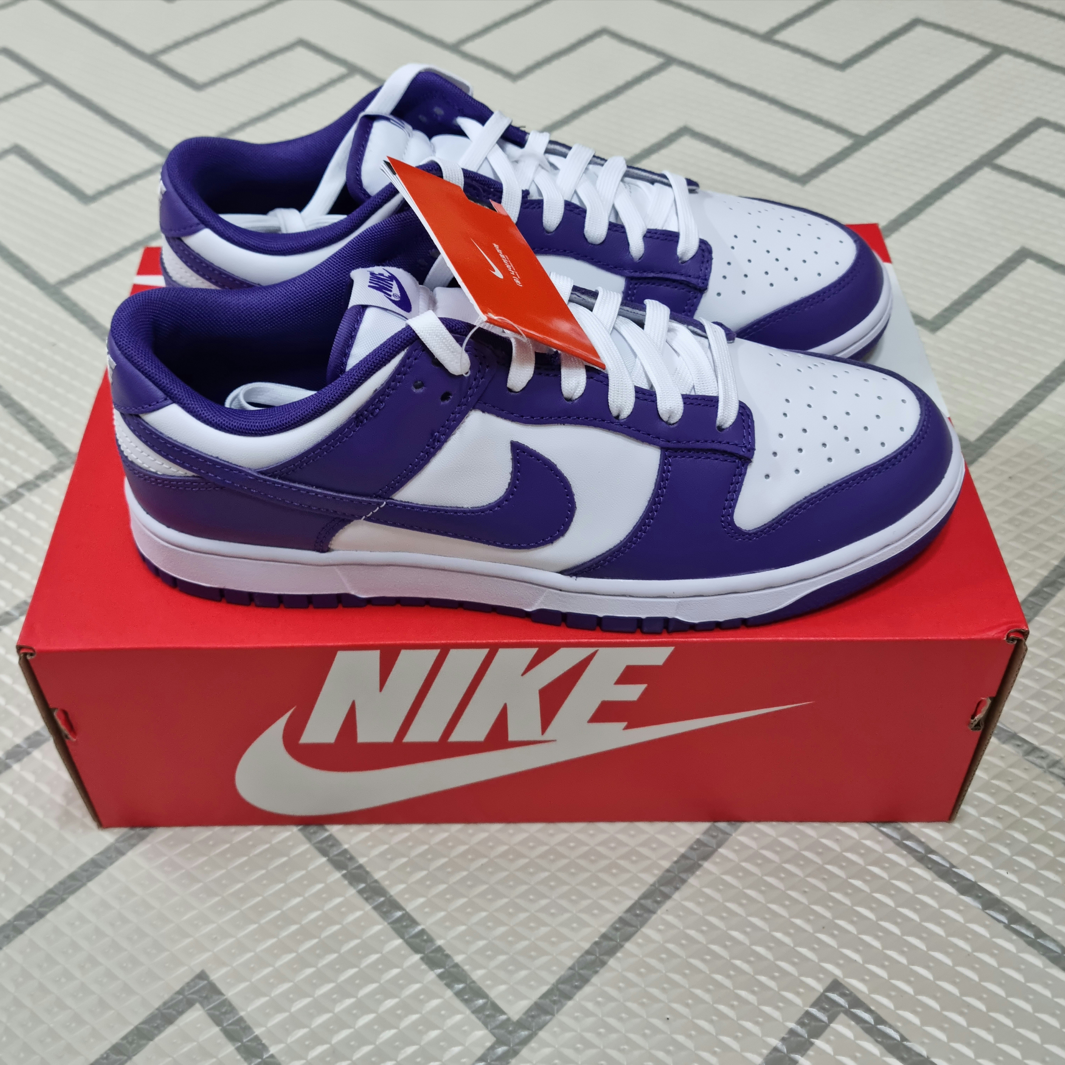 Nike Dunk Low Retro Championship Court Purple 착용 스타일