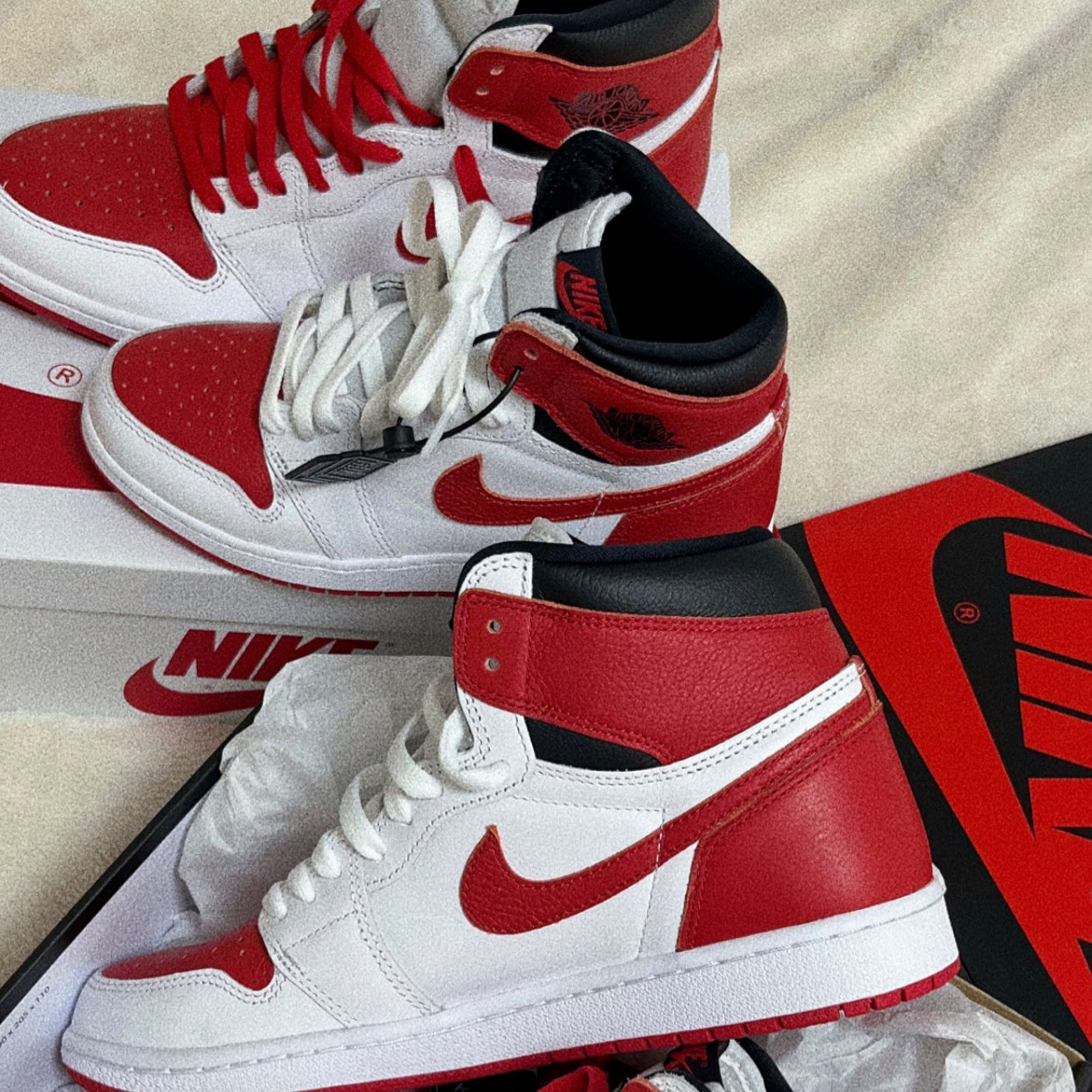 (GS) Jordan 1 Retro High OG Heritage, Jordan 1 Retro High OG Heritage 착용 스타일 - 2