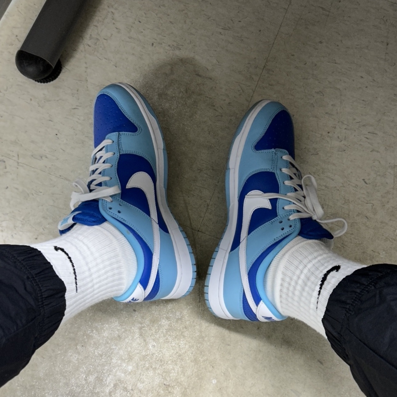 Nike Dunk Low Retro QS Argon 착용 스타일