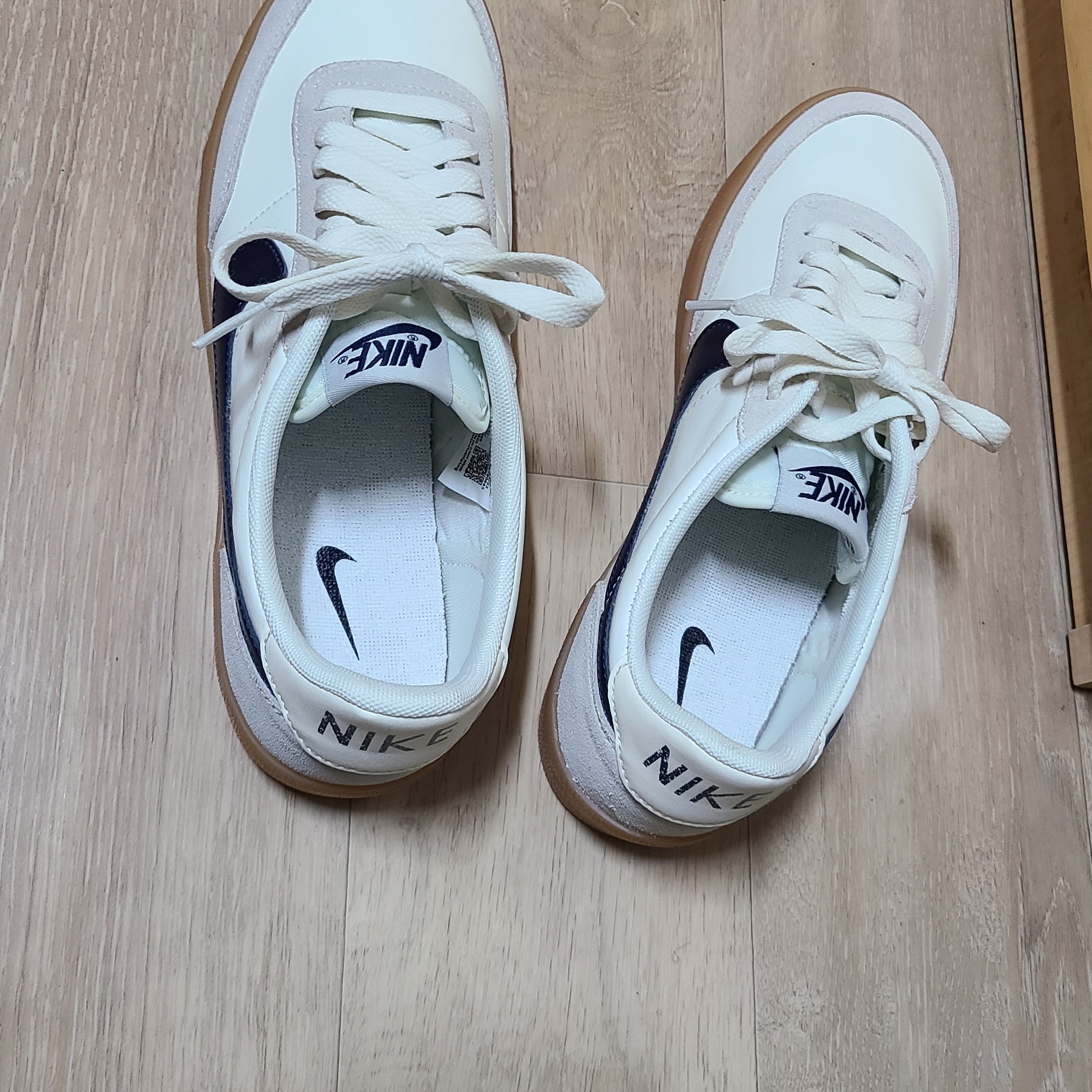 Nike x J.Crew Killshot 2 Sail Midnight Navy 착용 스타일 - 4