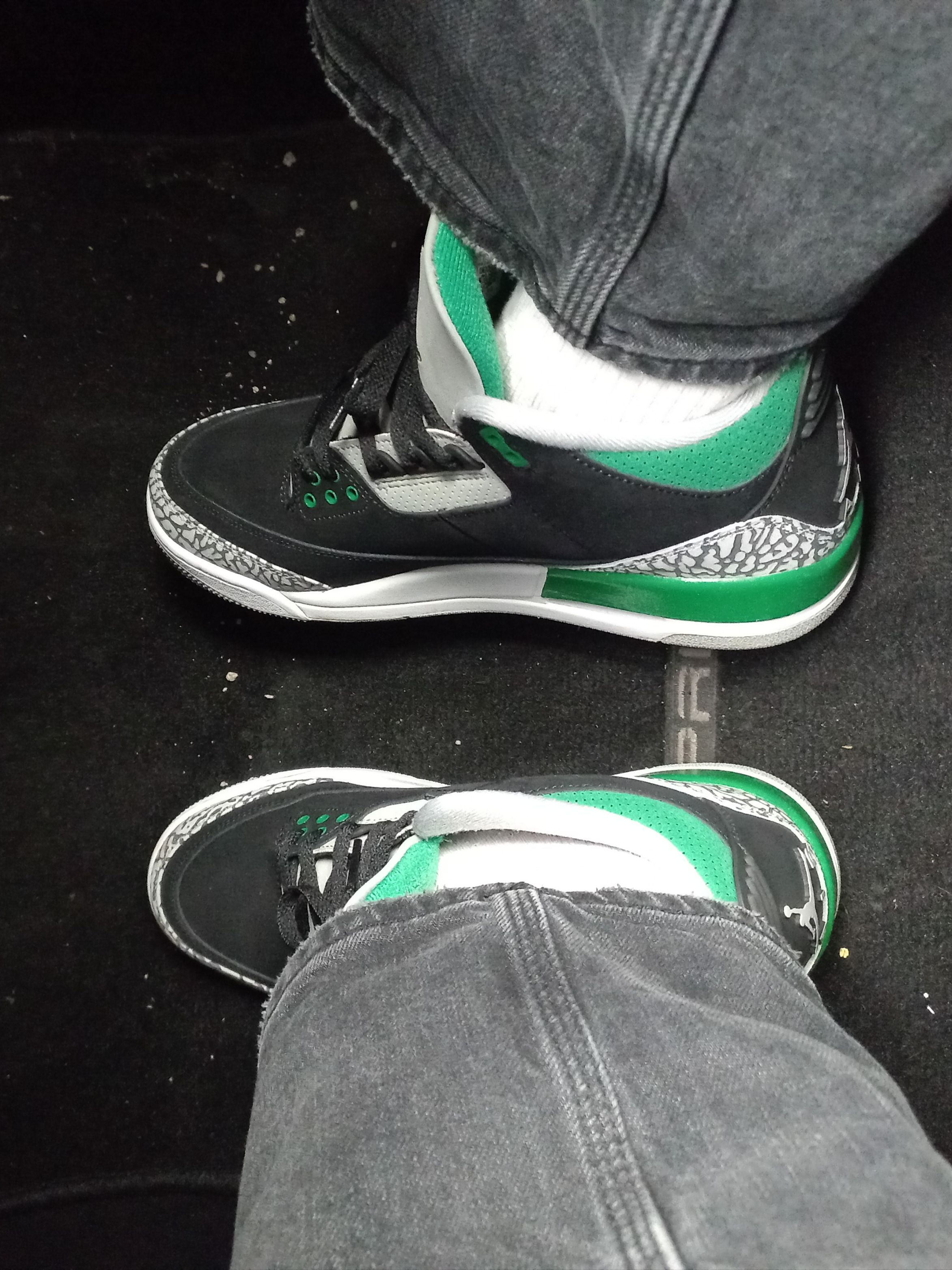 Jordan 3 Retro Pine Green 착용 스타일