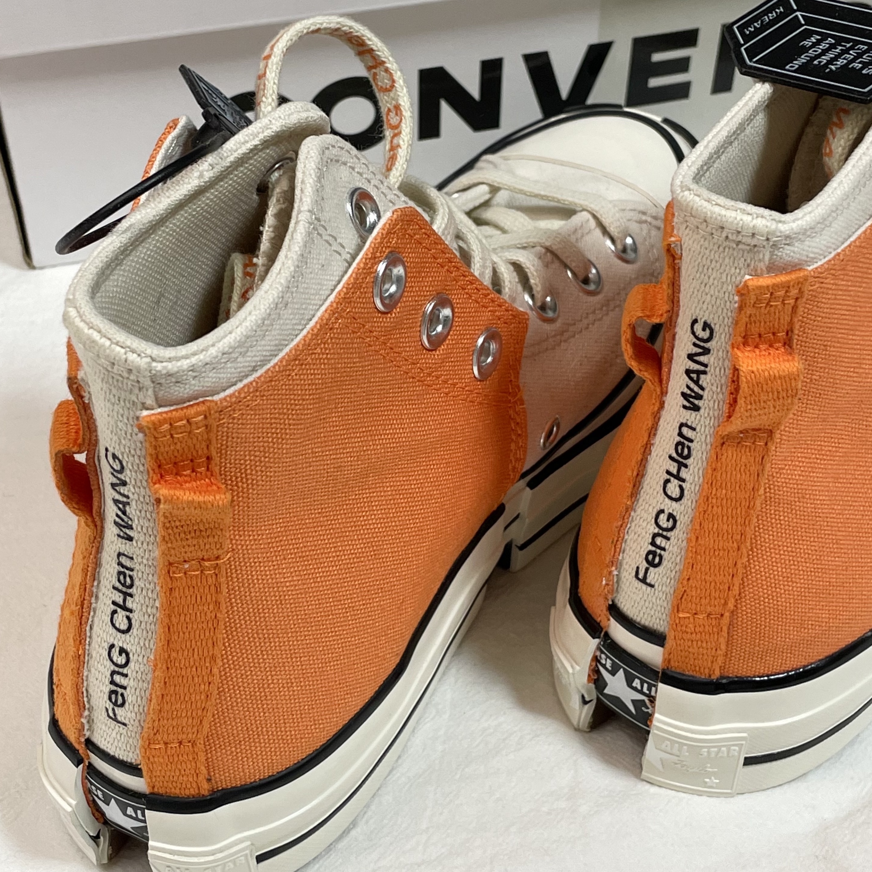 Converse x Feng Chen Wang Chuck 70 2-in-1 Persimmon Orange 착용 스타일 - 3