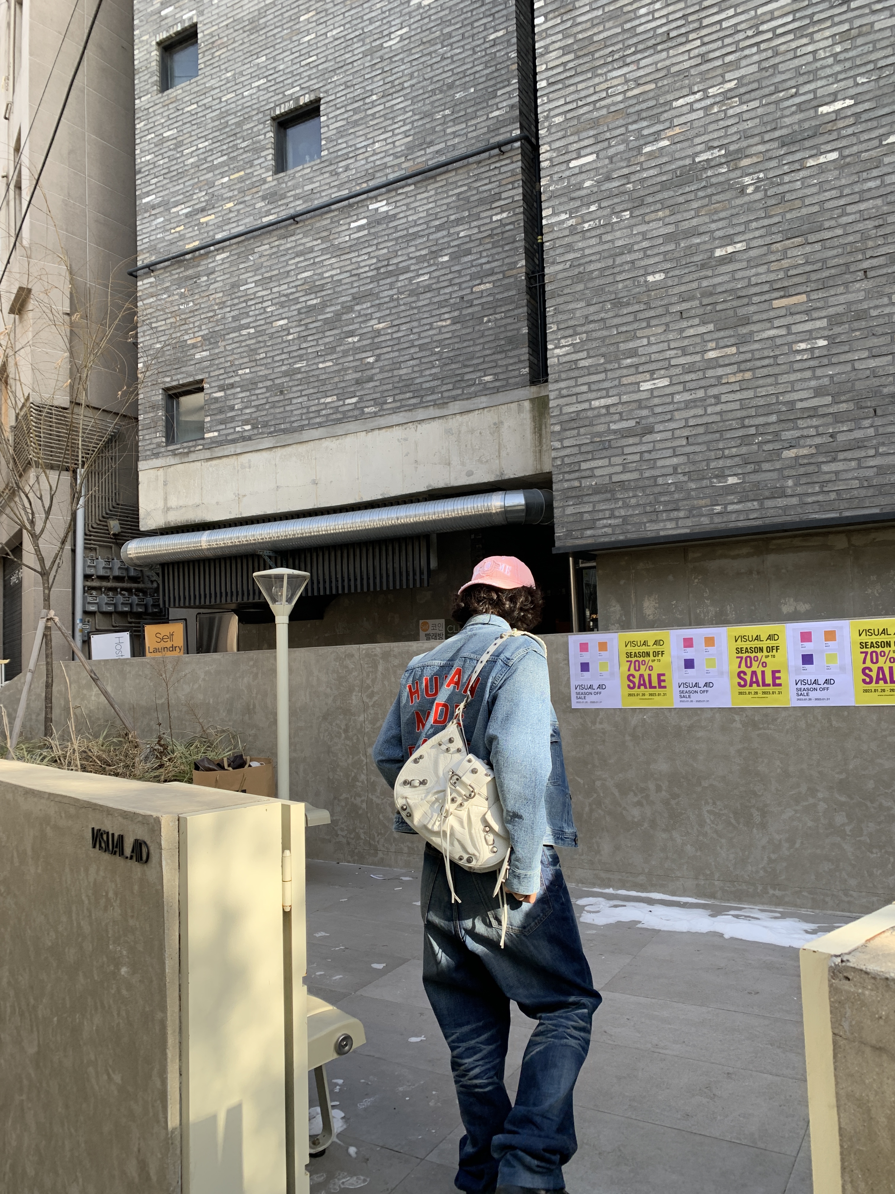 Human Made Storm Cowboy Denim Jacket Type 1954 Indigo, Supreme x True Religion 6-Panel Pink - 21FW 착용 스타일 - 2