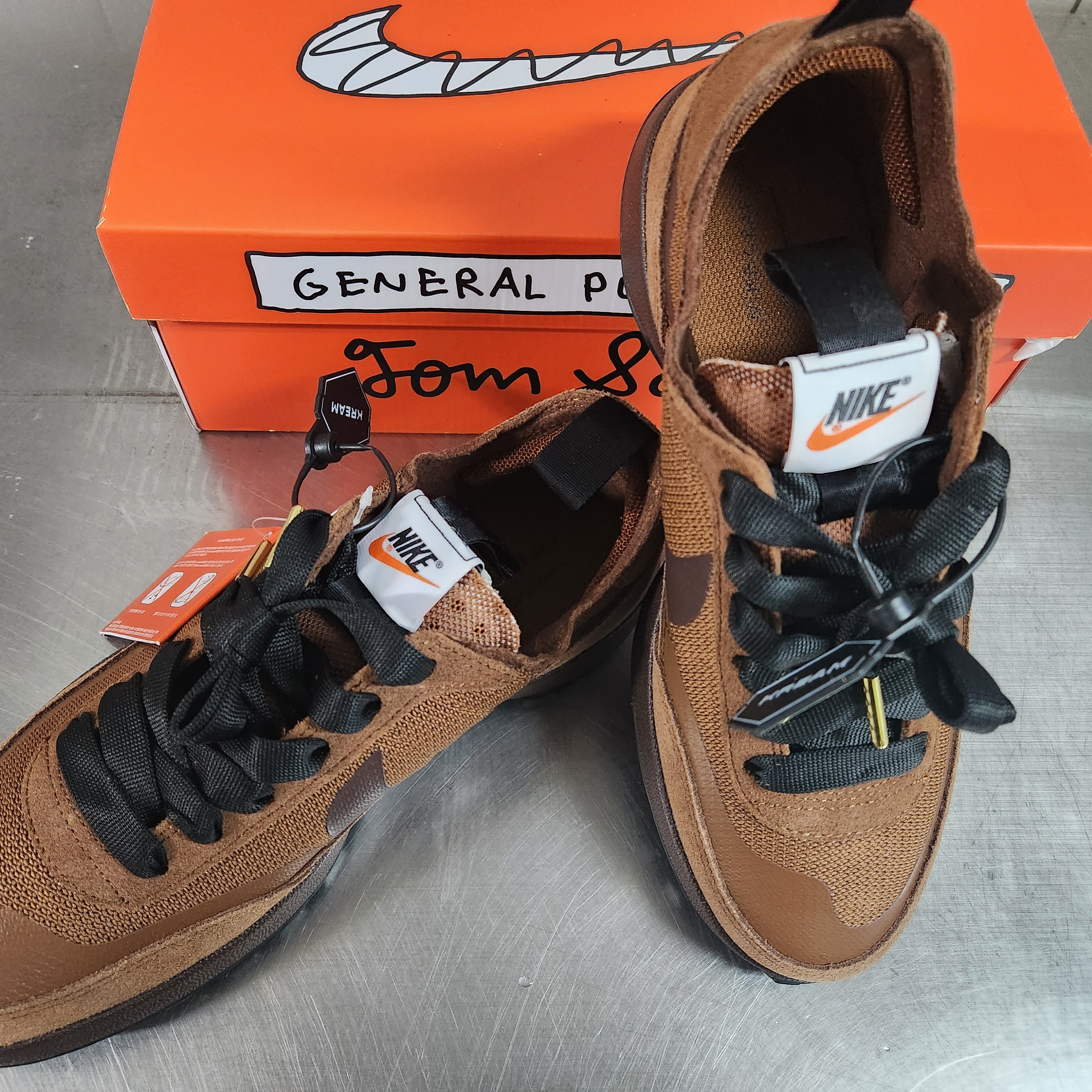 Nike x Tom Sachs General Purpose Shoe Brown 착용 스타일 - 1