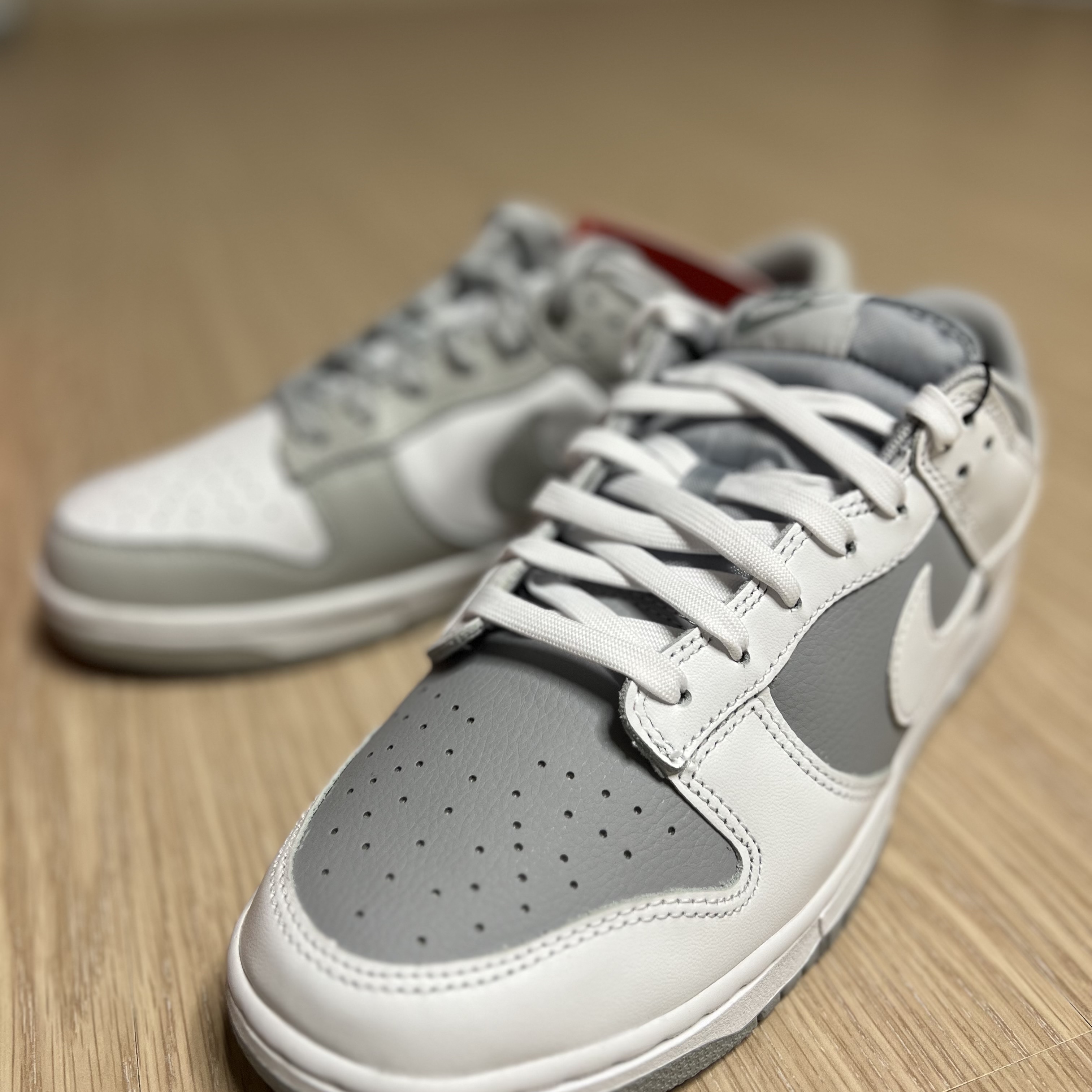 Nike Dunk Low Retro Grey Fog, Nike Dunk Low Retro White Neutral Grey 착용 스타일 - 1