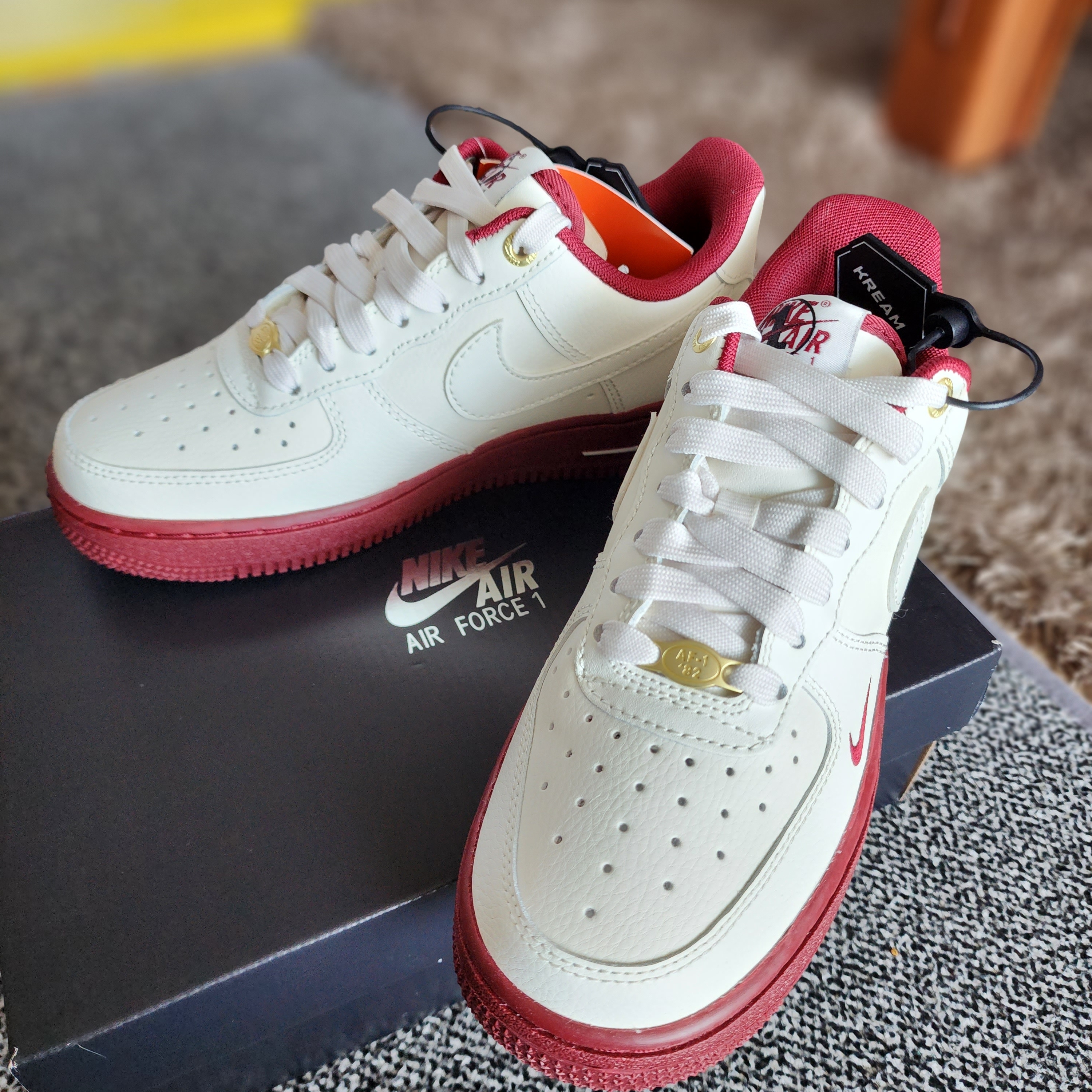 (W) Nike Air Force 1 '07 SE 40th Anniversary Join Forces Sail Team Red 착용 스타일
