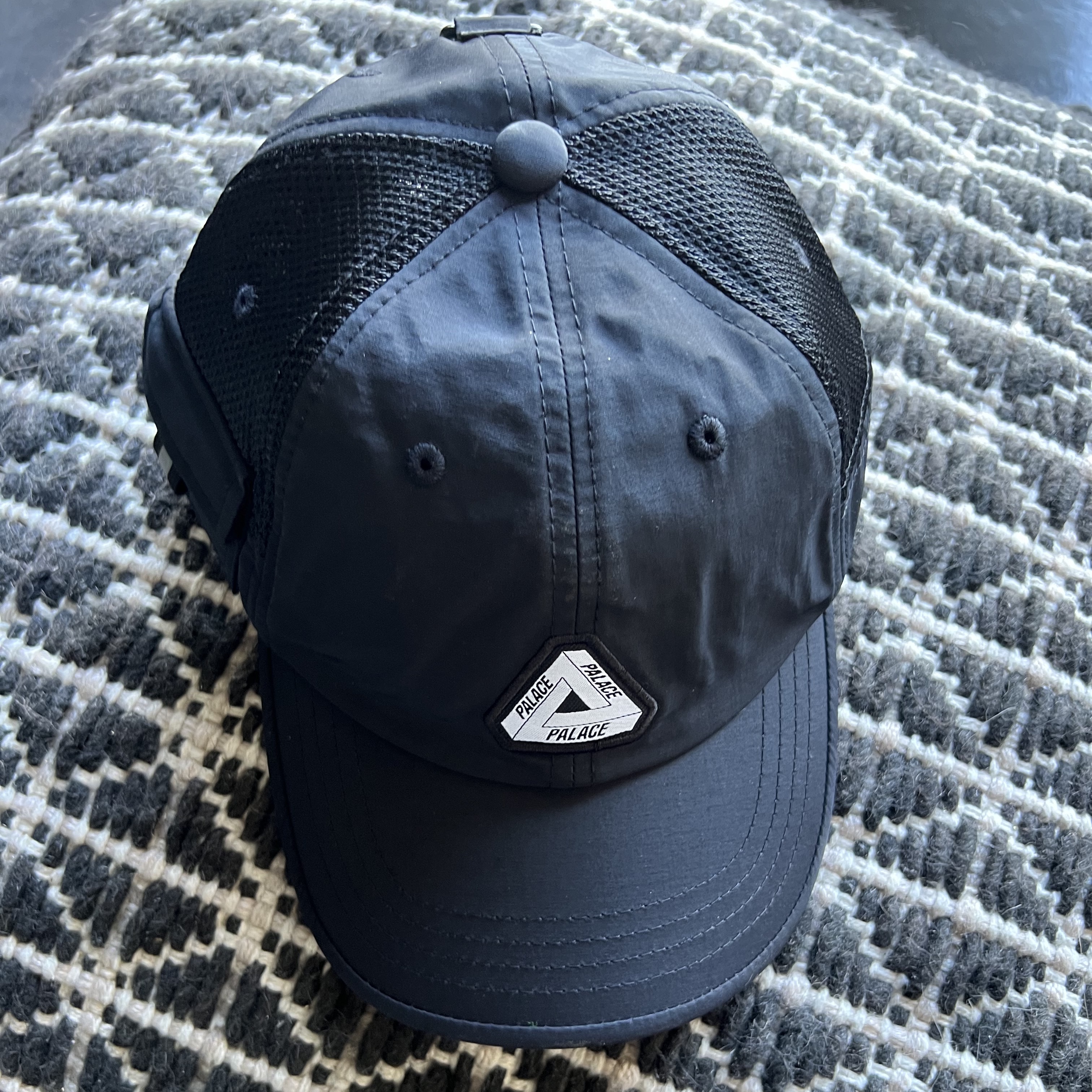 Palace Fishing Cap Black - 23SS 착용 스타일 - 1