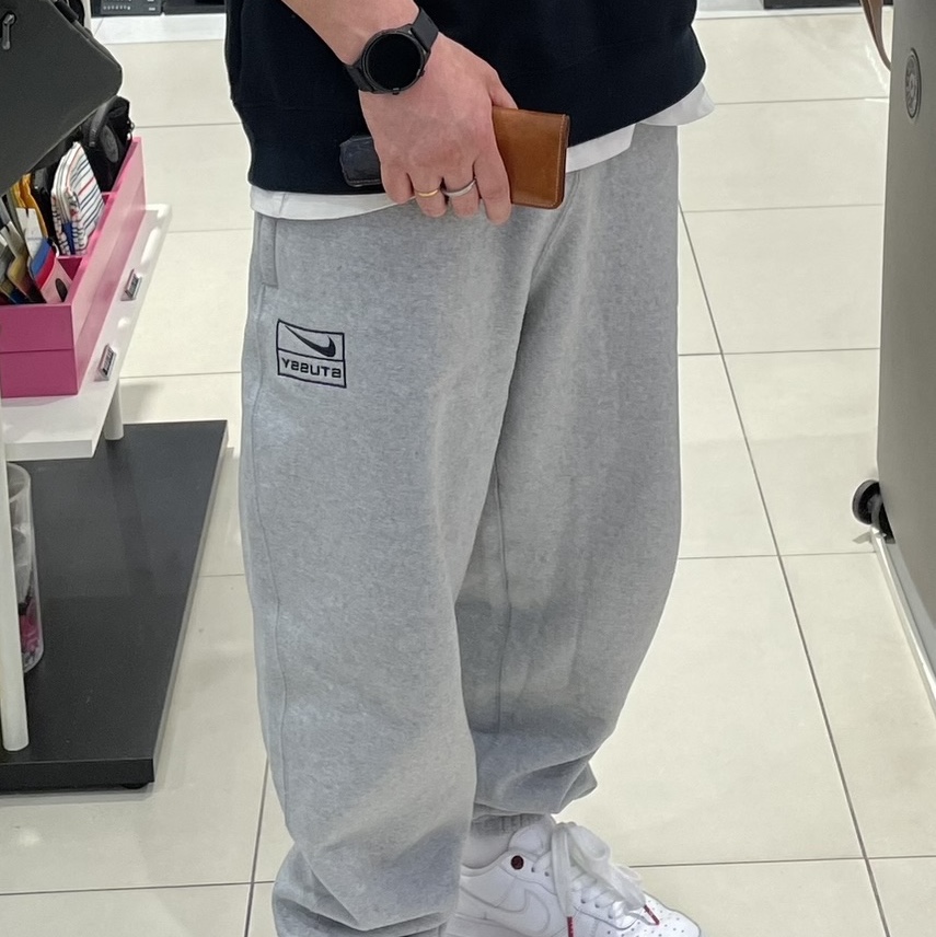 Nike x Stussy NRG RA Fleece Pants Dark Grey Heather (DJ9490-063) 착용 스타일