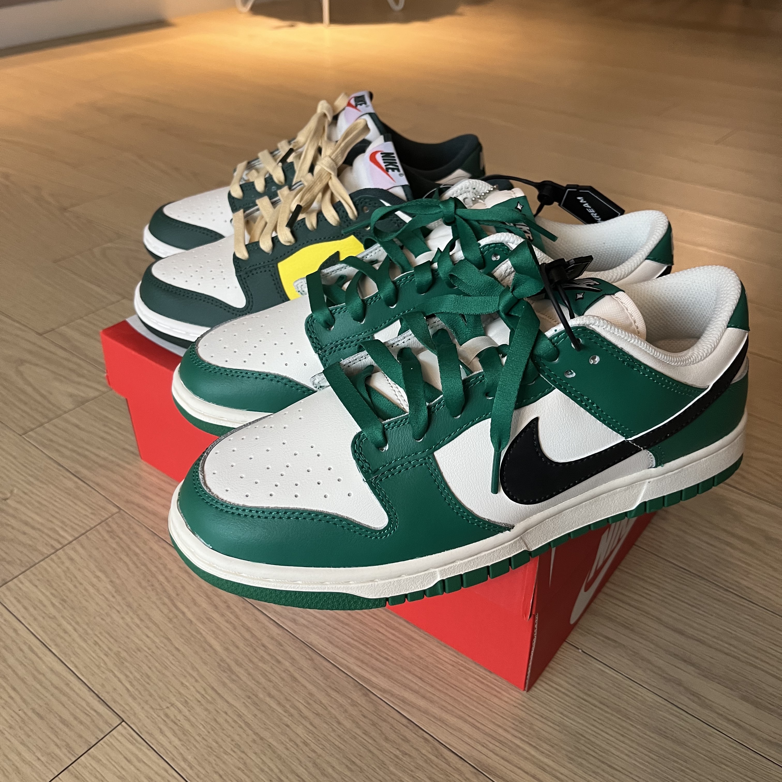 Nike Dunk Low Retro SE Jackpot Malachite 착용 스타일