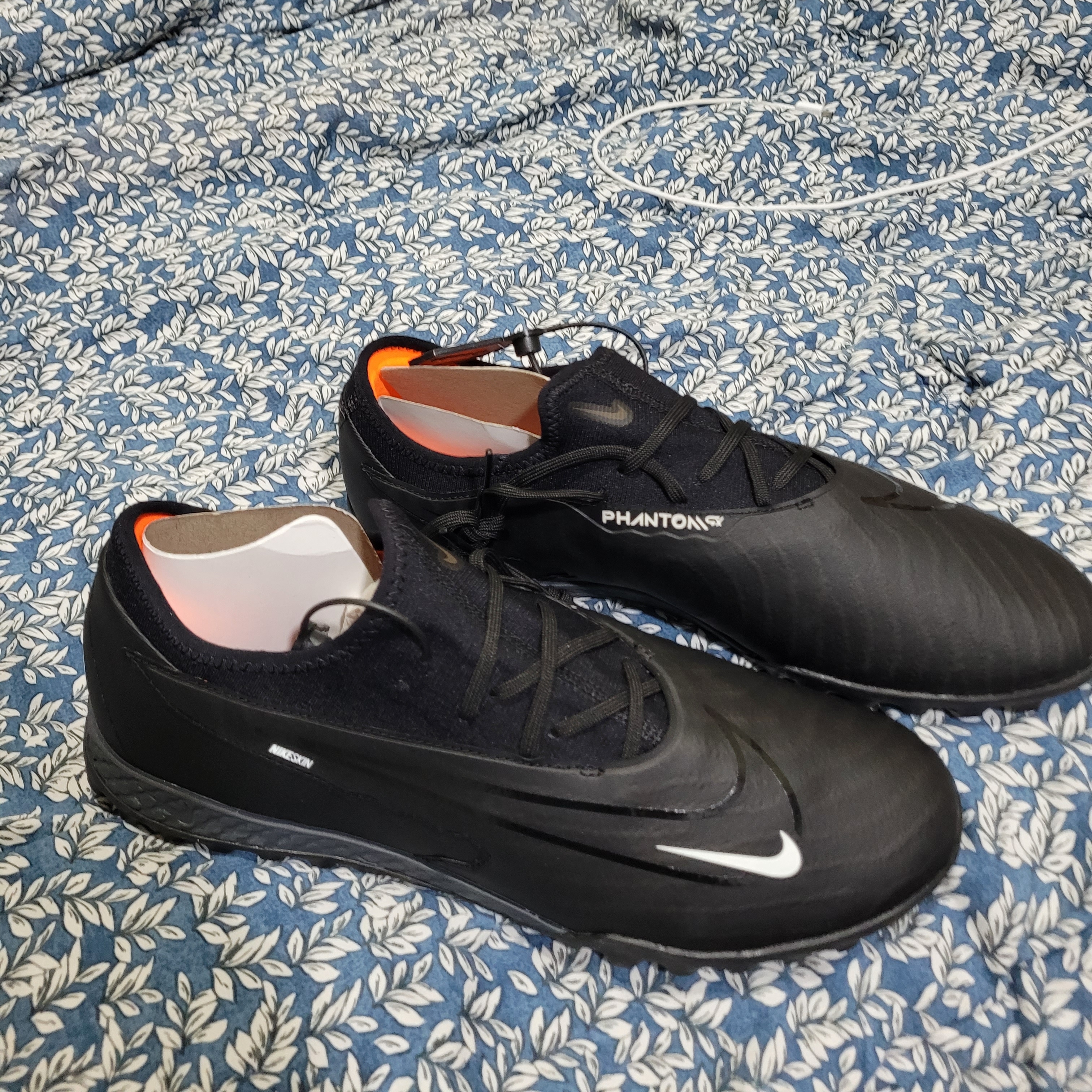 Nike React Phantom GX Pro TF Black Summit White 착용 스타일