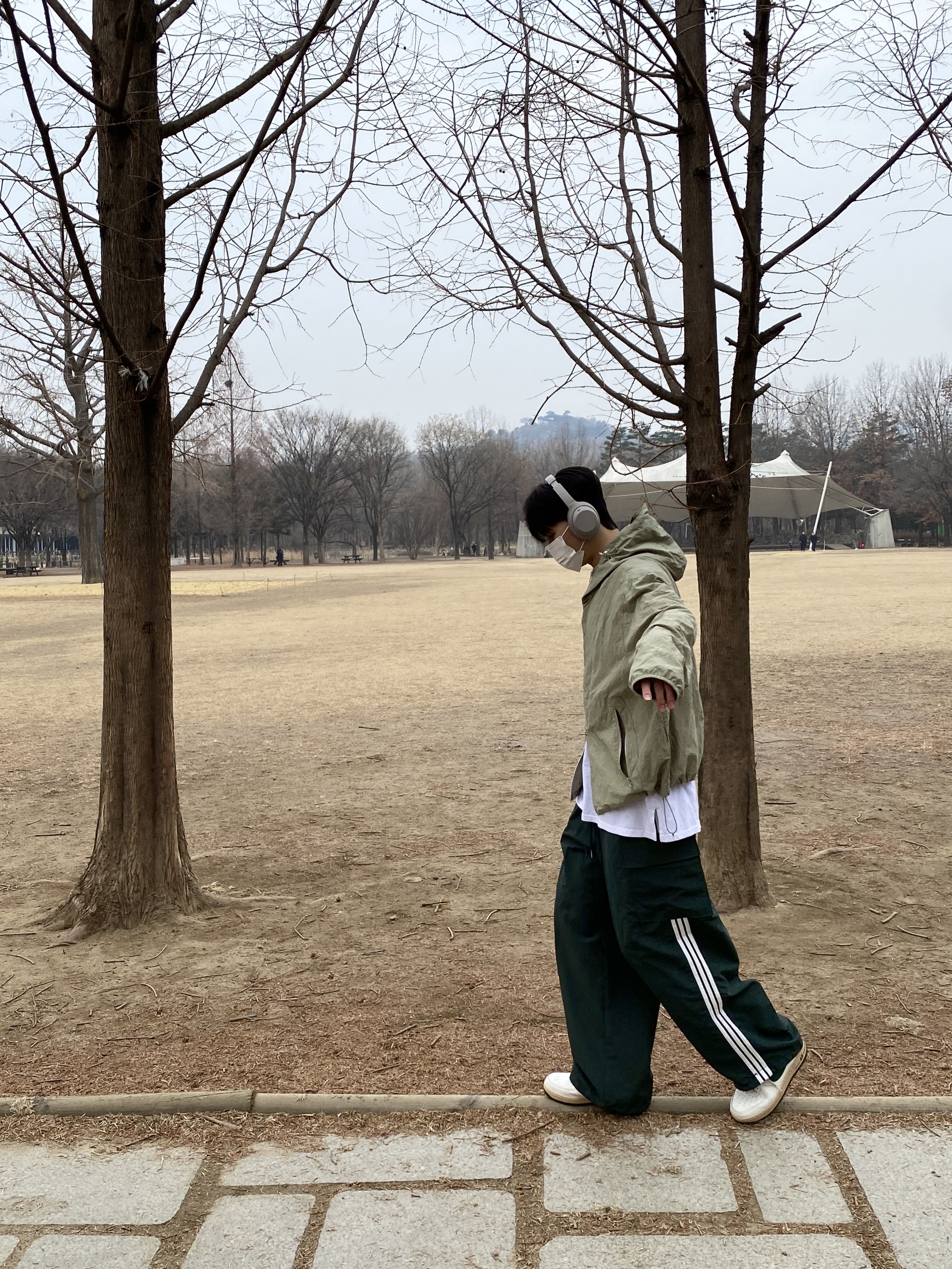 (W) Nike Air Force 1 Low Gorge Green 착용 스타일 - 5