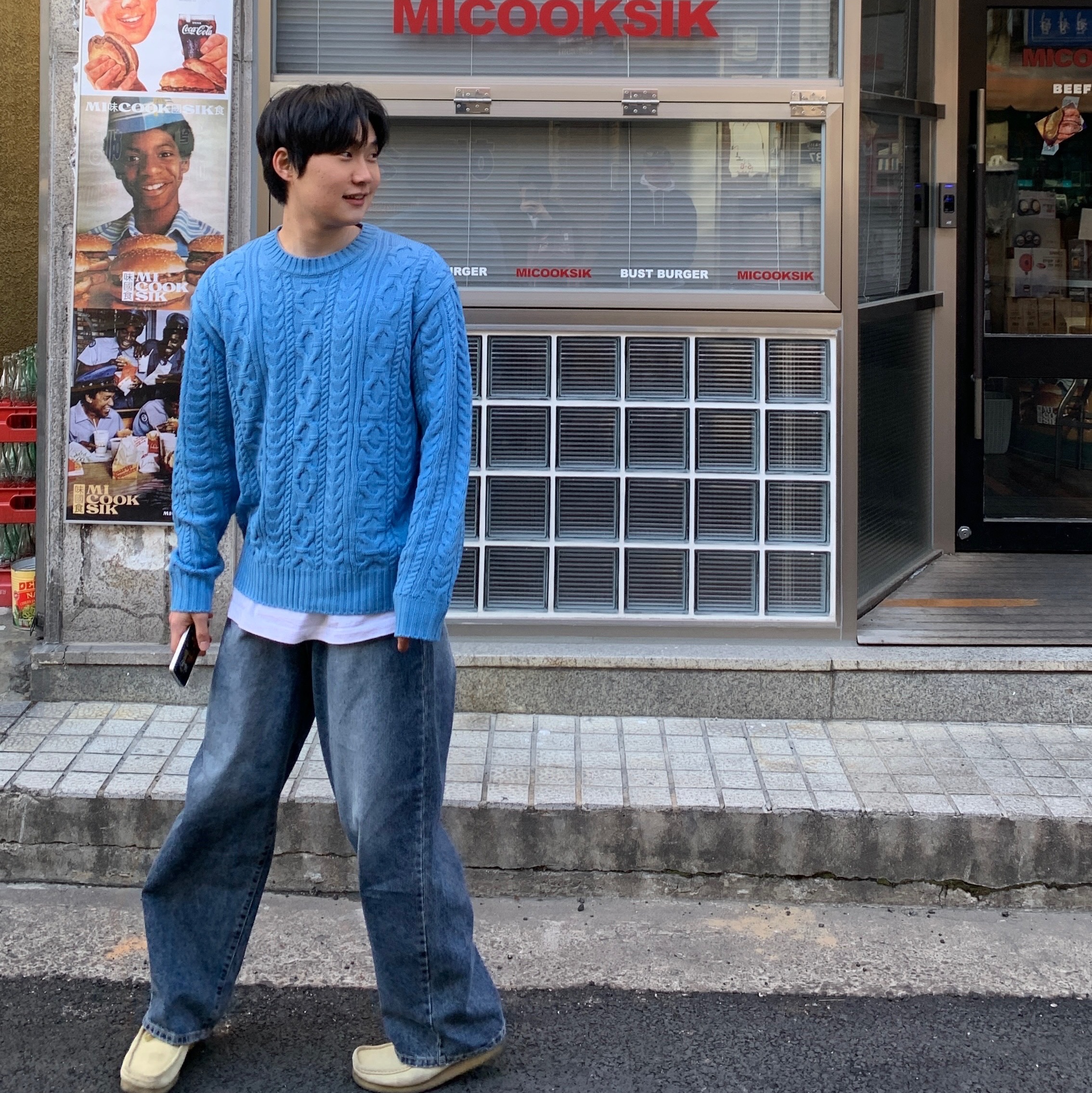 Clarks Wallabee Maple Suede 착용 스타일