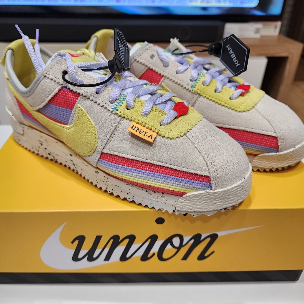 Nike x Union Cortez SP Lemon Frost 착용 스타일 - 1