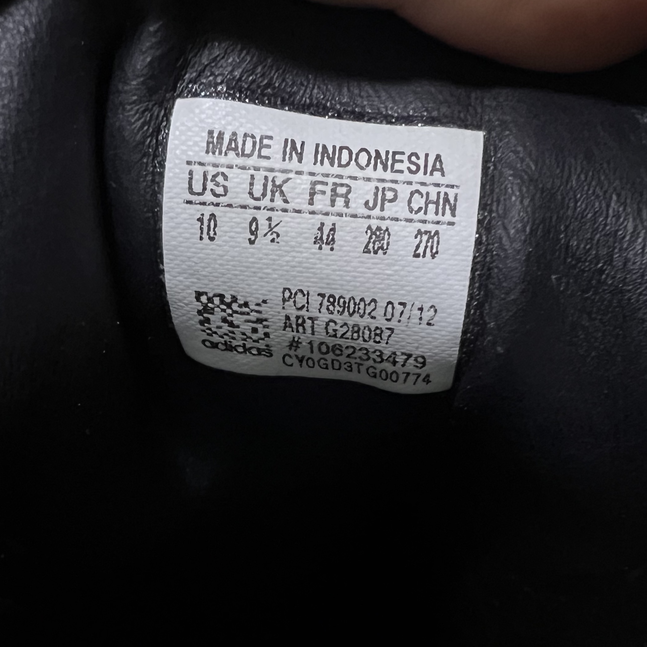 Adidas Superstar White Black 착용 스타일 - 3