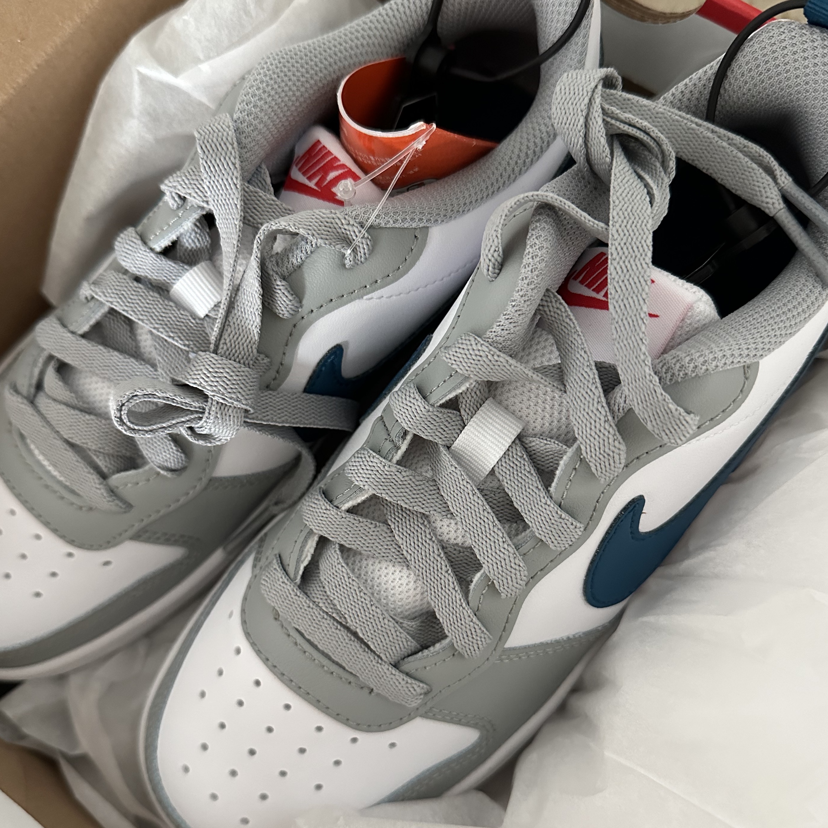 (GS) Nike Court Borough Low 2 Light Smoke Grey 착용 스타일