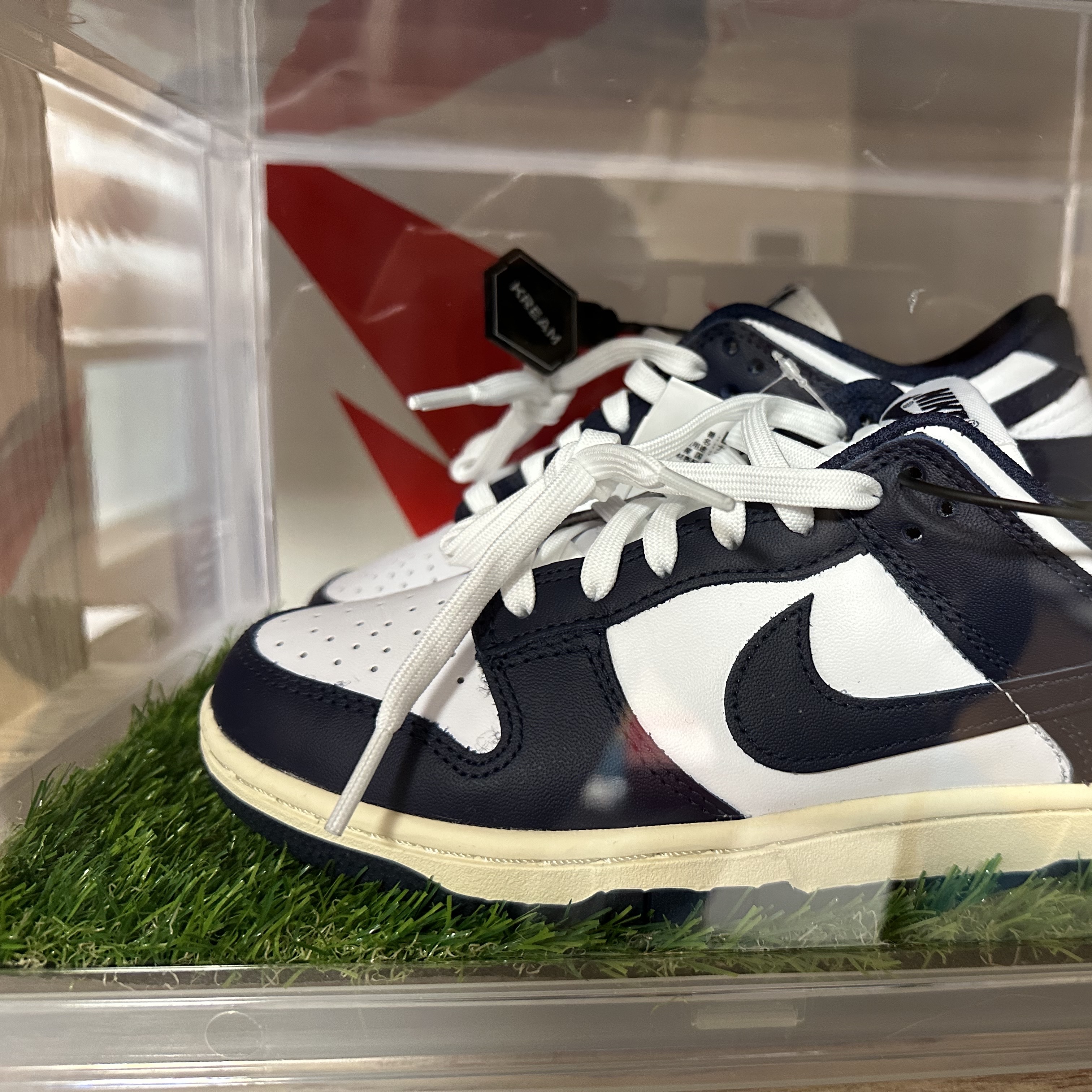 (W) Nike Dunk Low Vintage Midnight Navy 착용 스타일 - 1